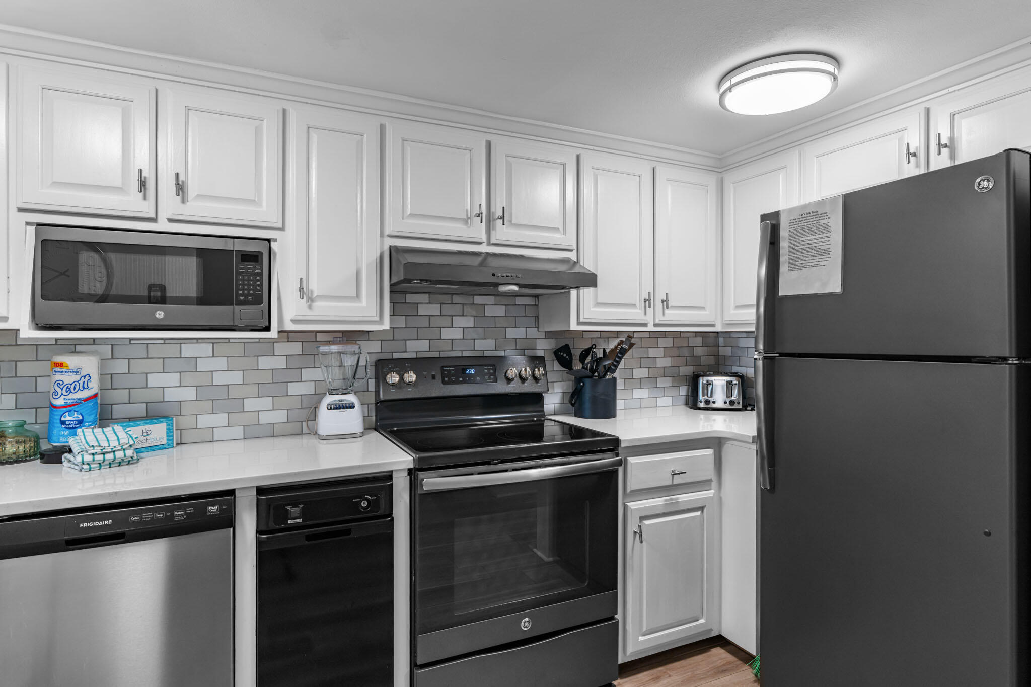 BAYOU VILLAGE CONDO PH 1 - Residential