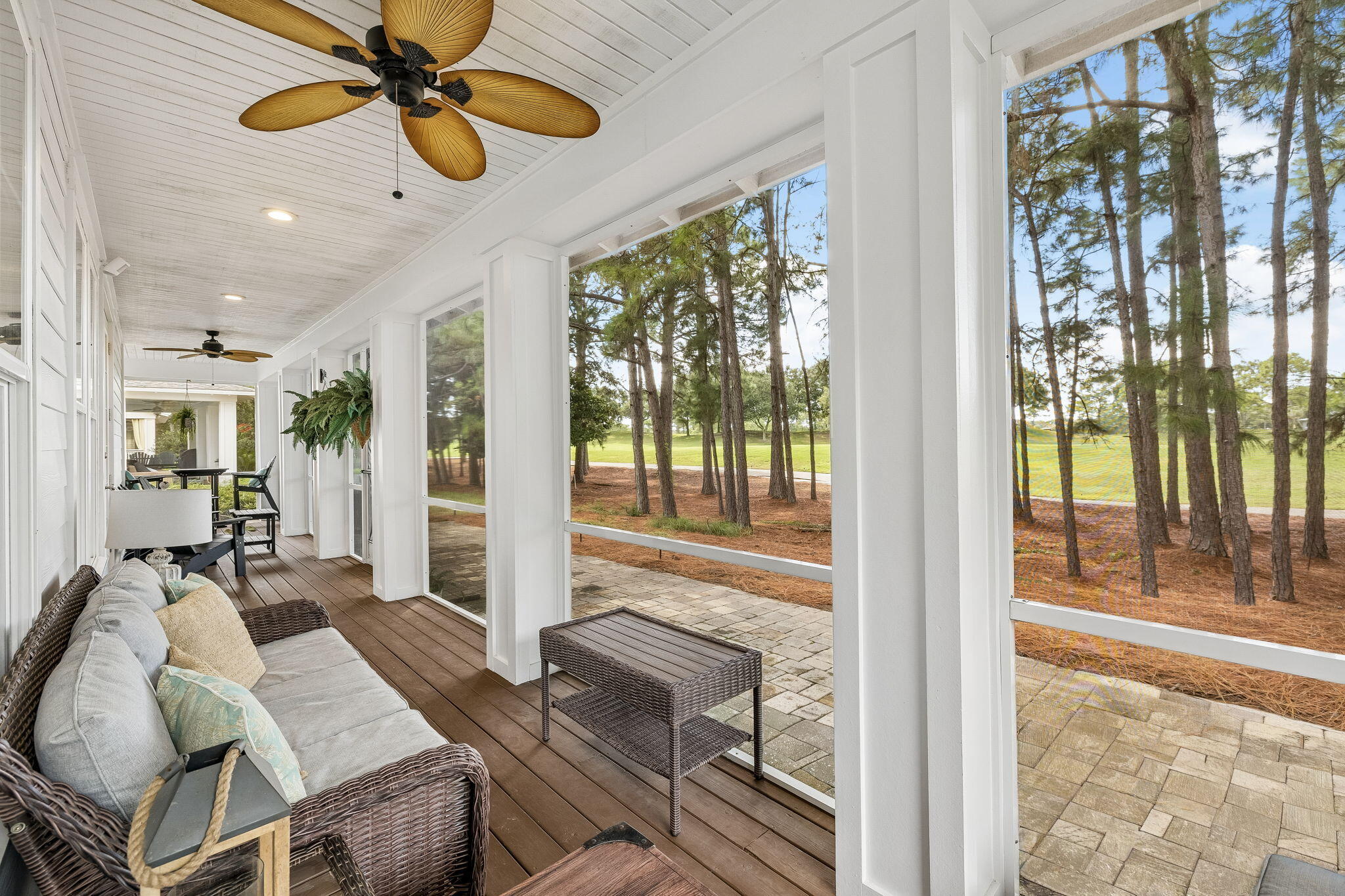 LAUREL GROVE - Residential