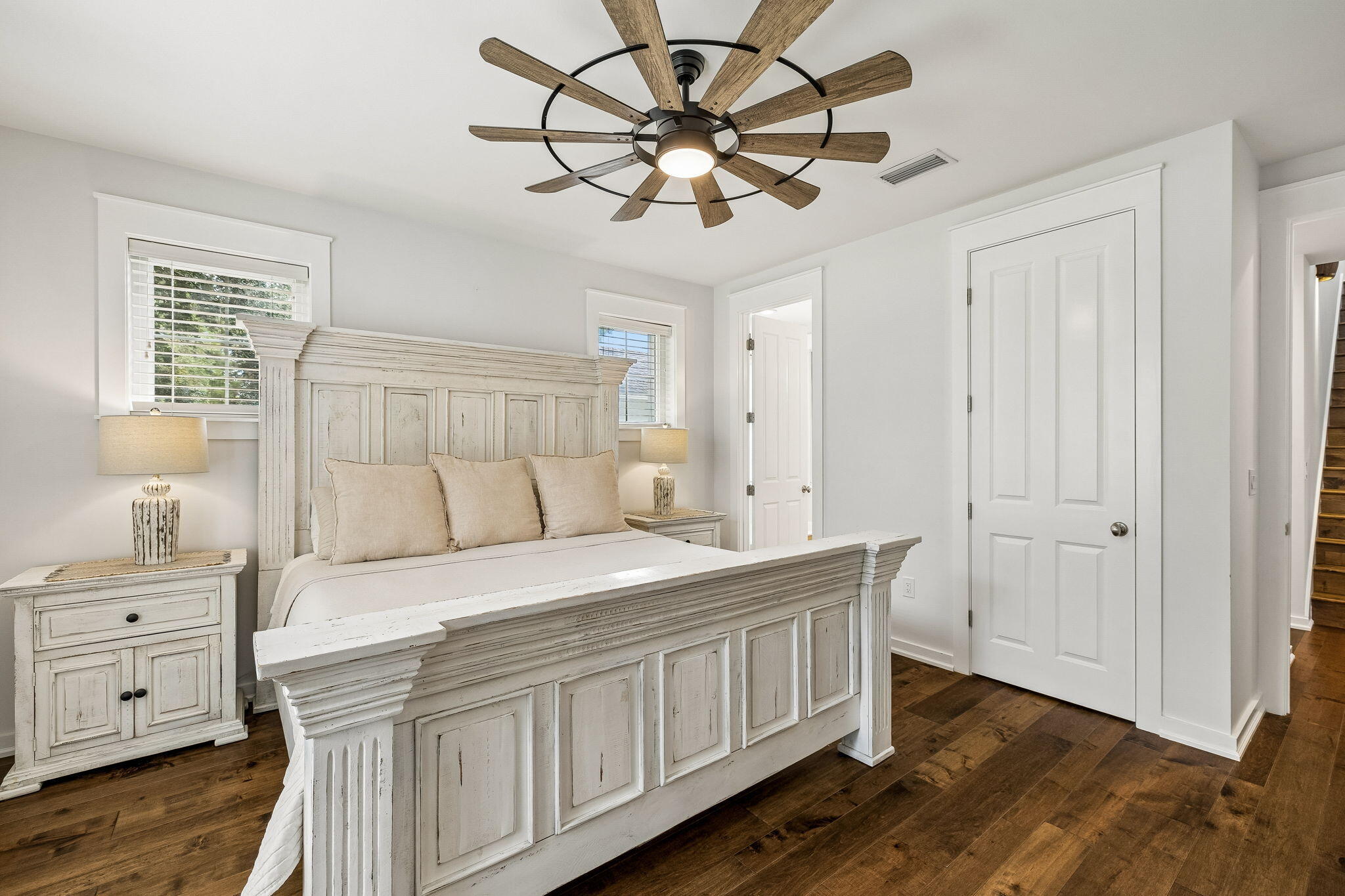 LAUREL GROVE - Residential