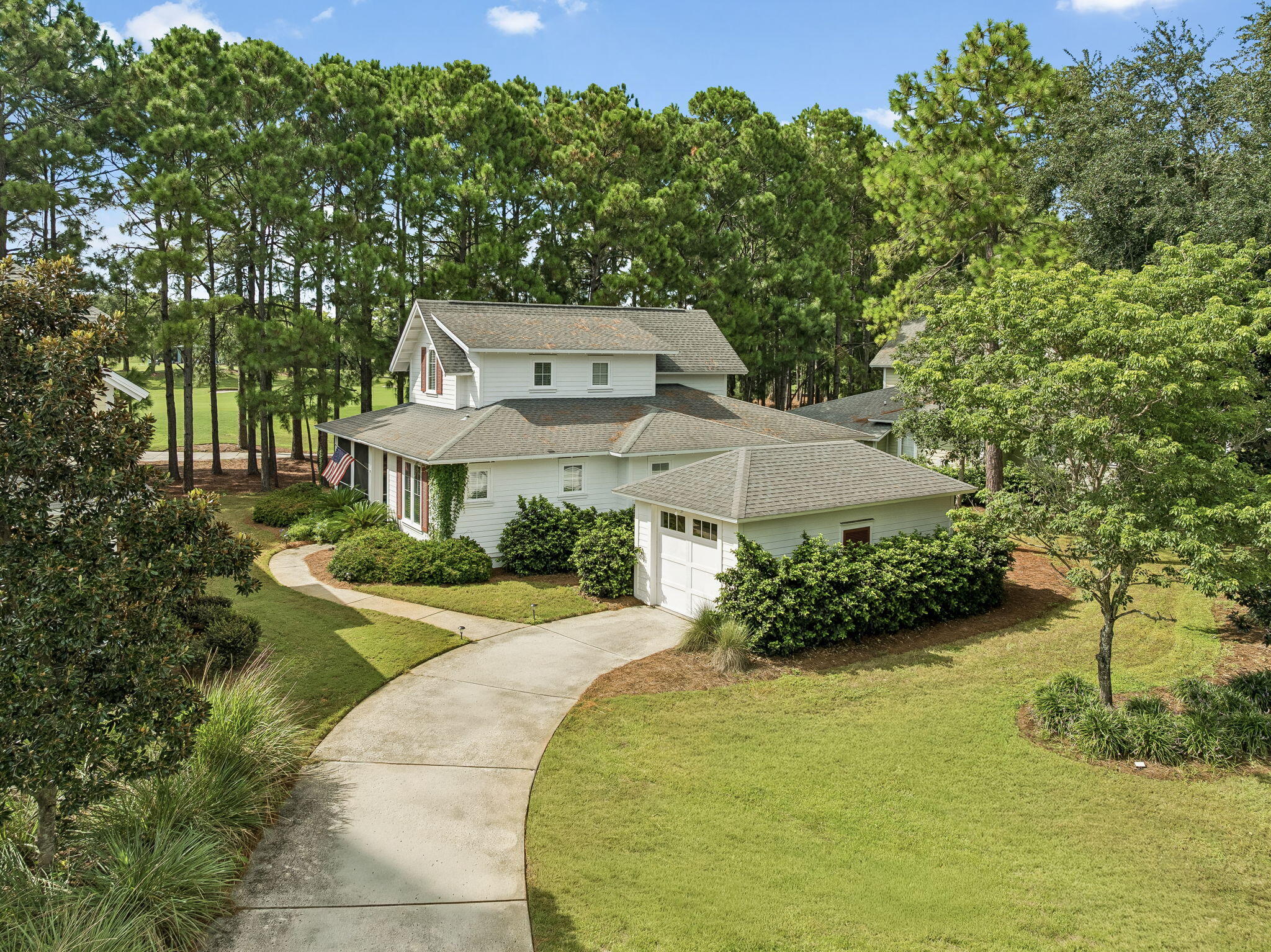 LAUREL GROVE - Residential