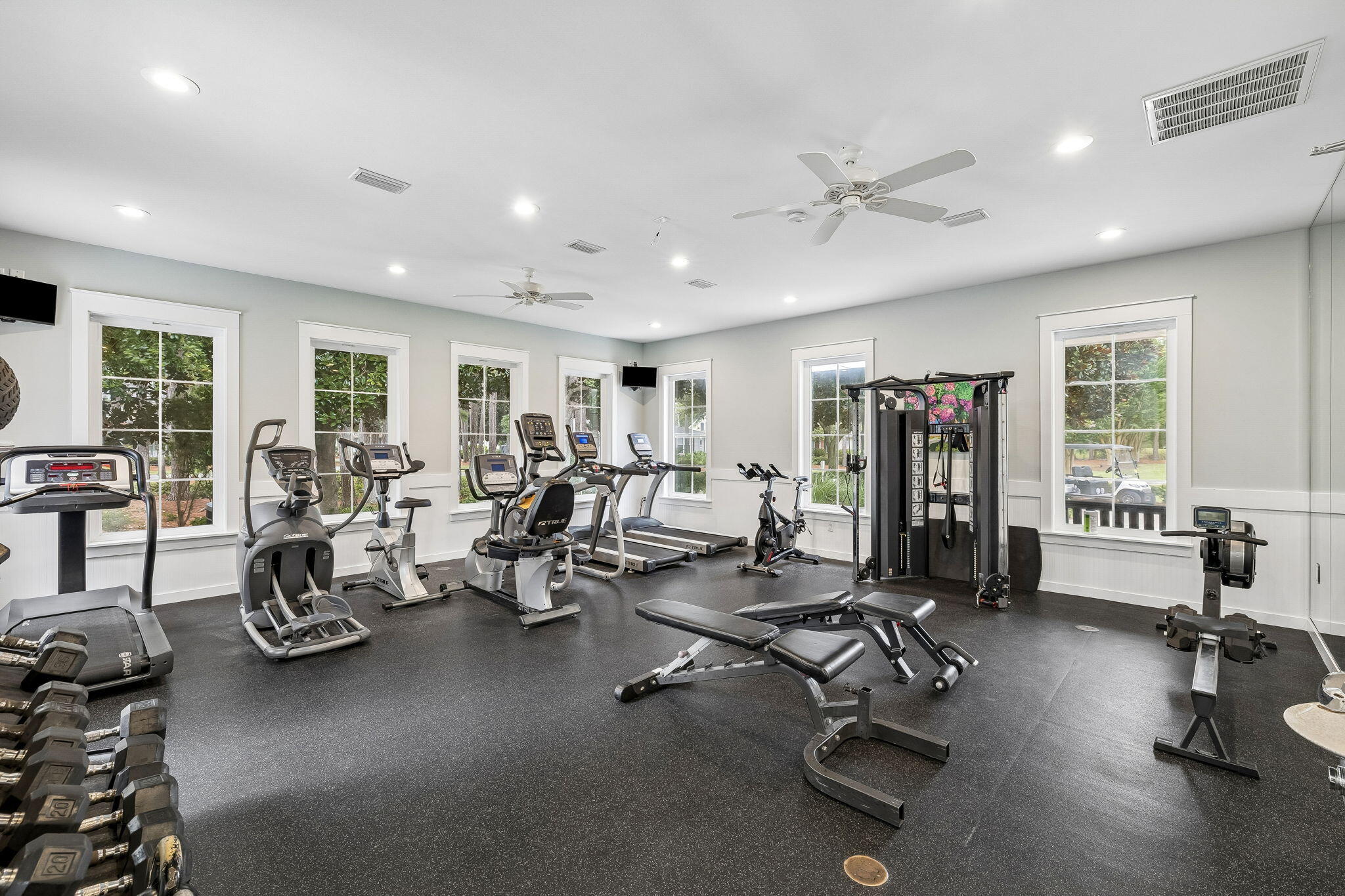 LAUREL GROVE - Residential