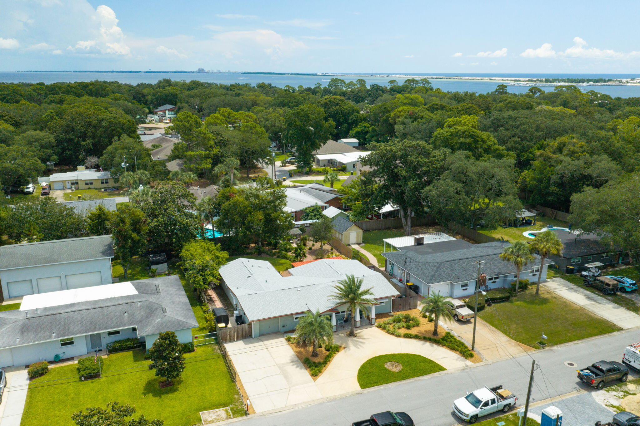 VILLA RUSS PARK - Residential