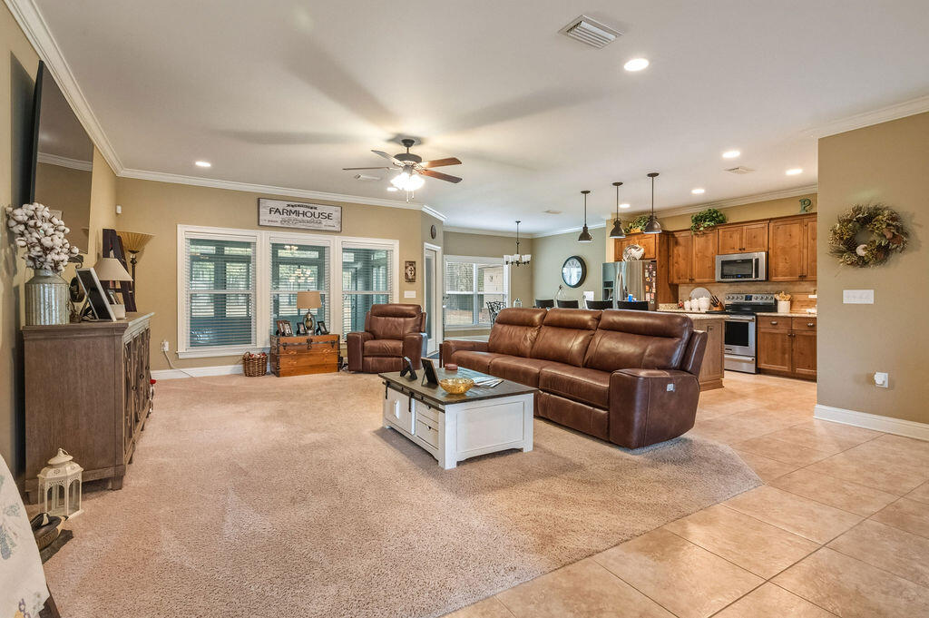 MILL CREEK FARMS - Residential