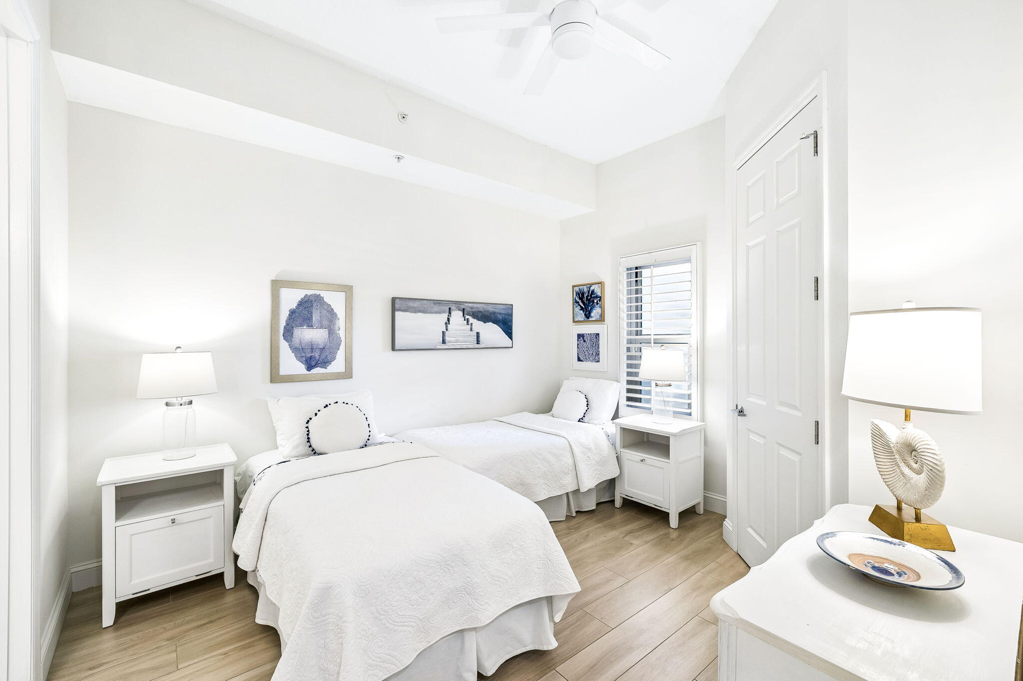 ALEXANDER AT PALM COURT - Residential