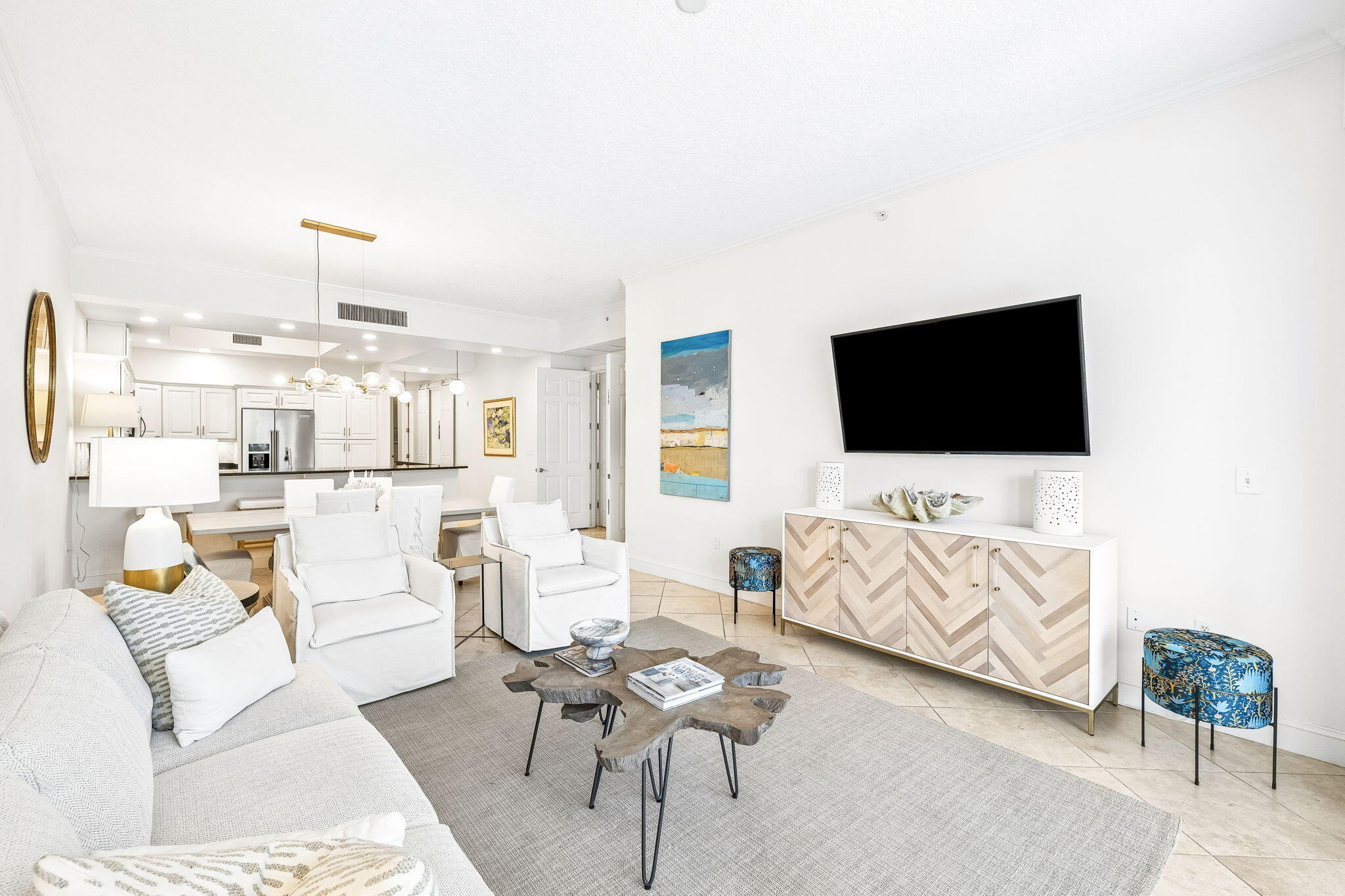 ALEXANDER AT PALM COURT - Residential