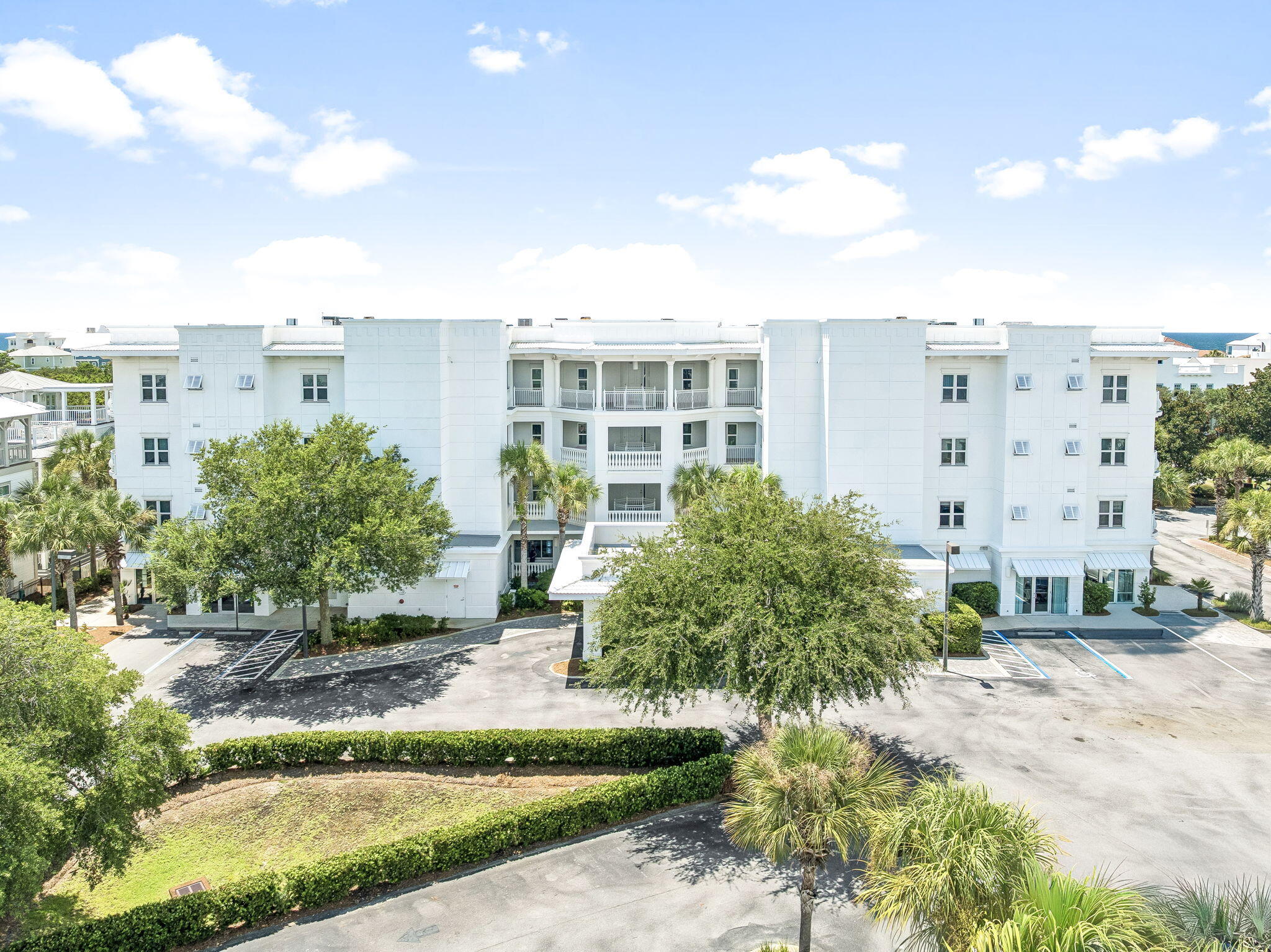 ALEXANDER AT PALM COURT - Residential
