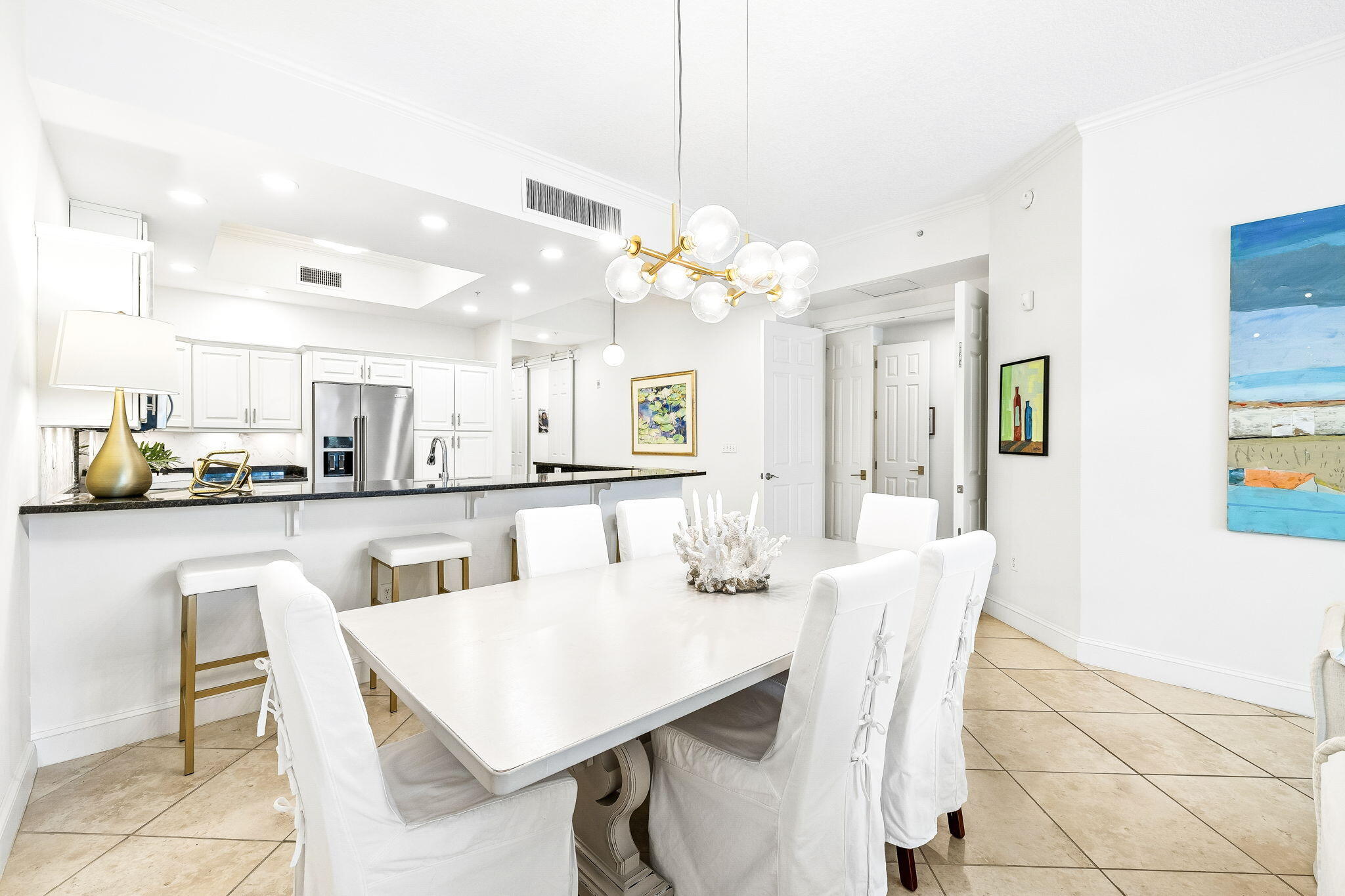 ALEXANDER AT PALM COURT - Residential