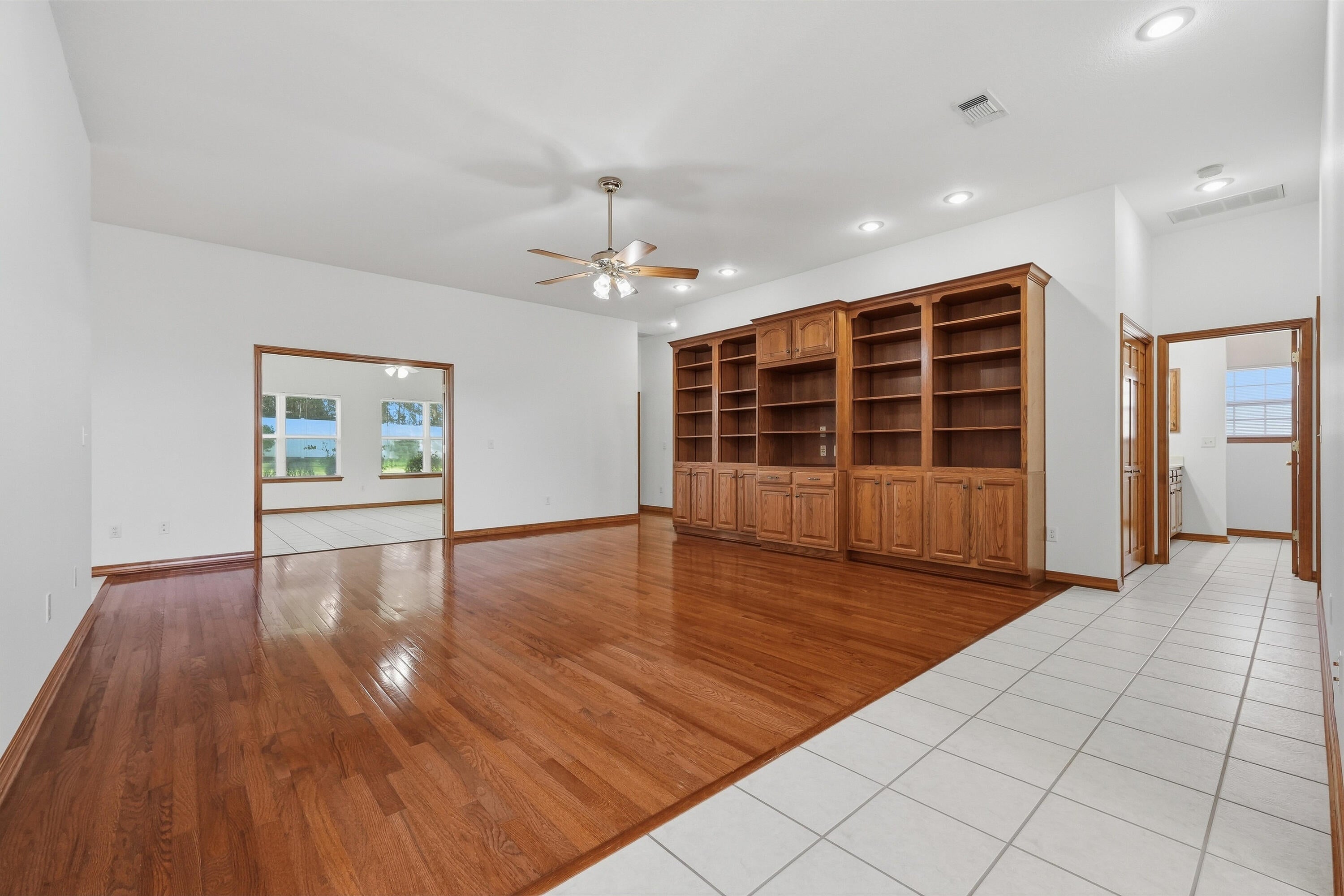 SILVER OAKS PH 1 - Residential