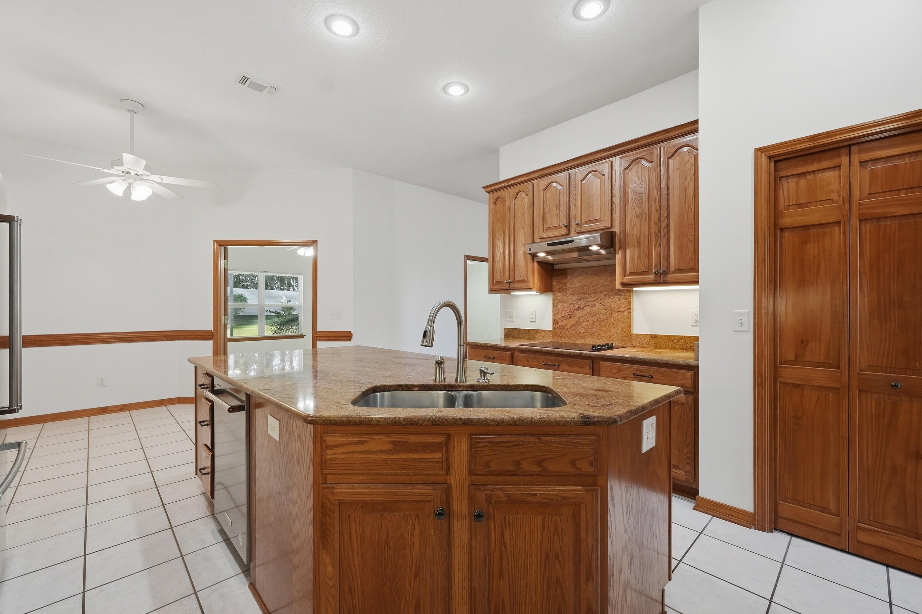 SILVER OAKS PH 1 - Residential