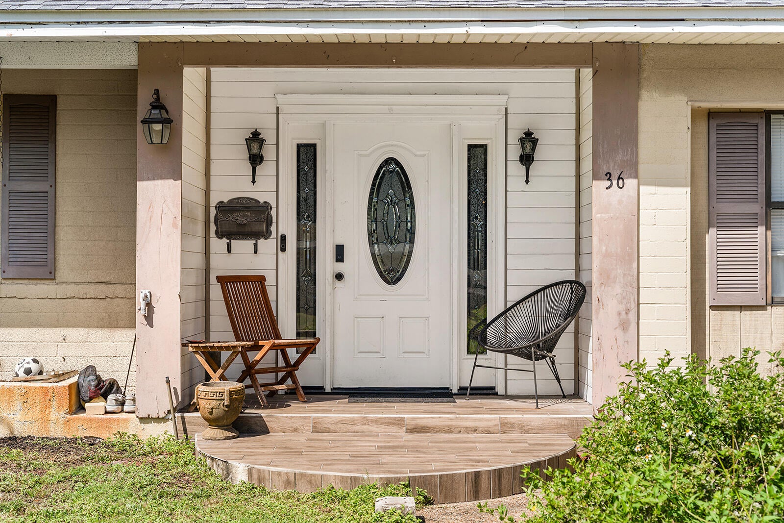 A mid-century contemporary nestled in Fort Walton Beach's highly sought-after Elliotts Point neighborhood! Spanning a generous 2,168 sq ft of single-level living space, this 4-bedroom, 2-bathroom home pairs timeless coastal charm with premium peace of mind. The standout feature is a worry-free roof that is just 3 years old. Inside, you will find tasteful, minor upgrades that complement the home's classic wood and brick exterior. The open, flexible footprint provides an expansive main living area and four true bedrooms--ideal for a growing family, a dedicated home office, or a rental asset. Situated on a spacious, rectangular 0.22-acre lot, the property boasts a backyard ready for a private outdoor oasis. Location is everything! Enjoy being minutes from the active downtown Fort Walton Beach district, local boat launches, parks, top-tier dining, and the beautiful emerald waters. Whether you are looking for an exceptional primary residence or a high-upside investment, this solid Elliotts Point home is ready for its next chapter. Schedule your tour today!