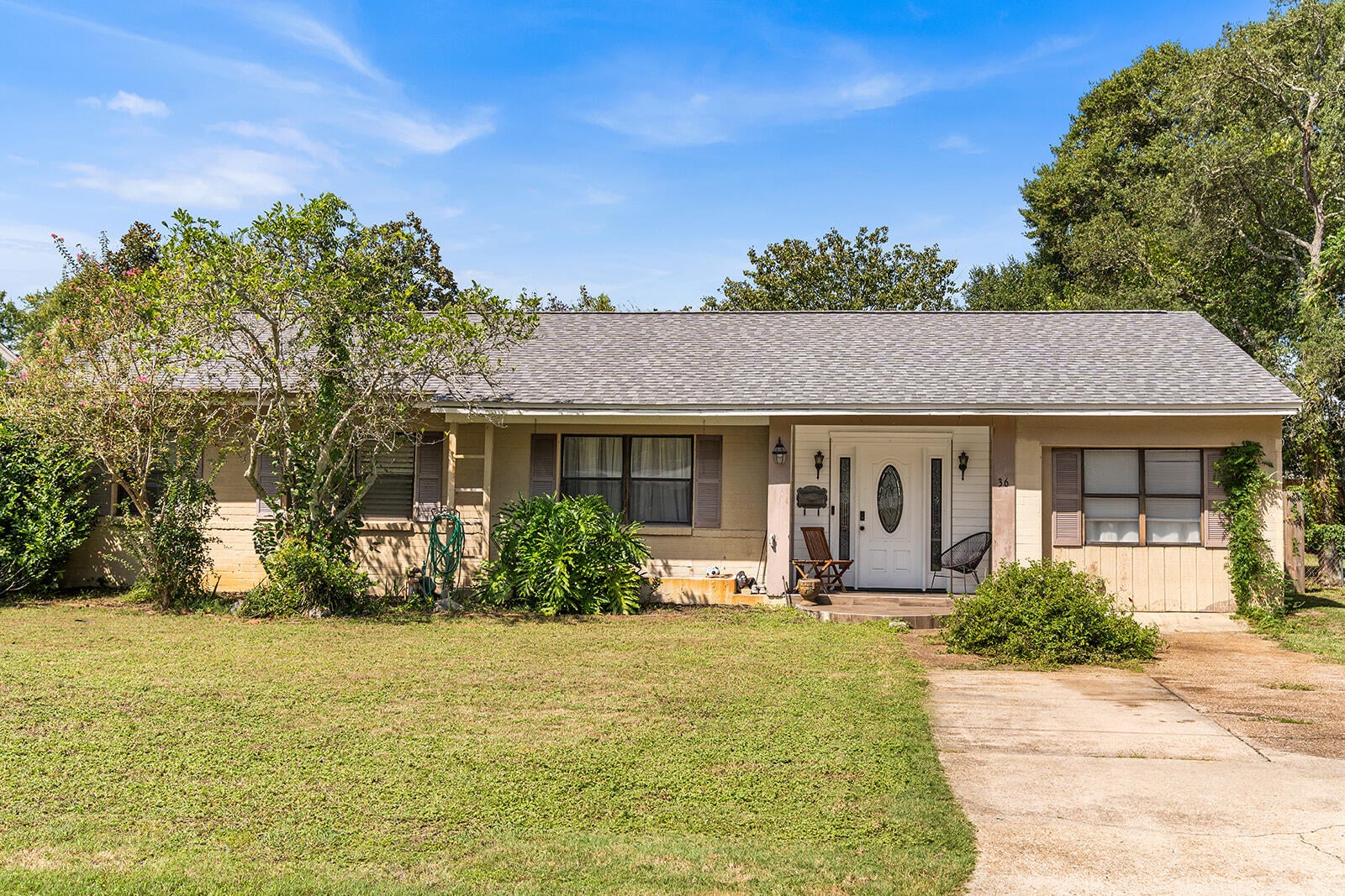 RE-S/D PART ELLIOTT PT LOT 8 BLK F - Residential