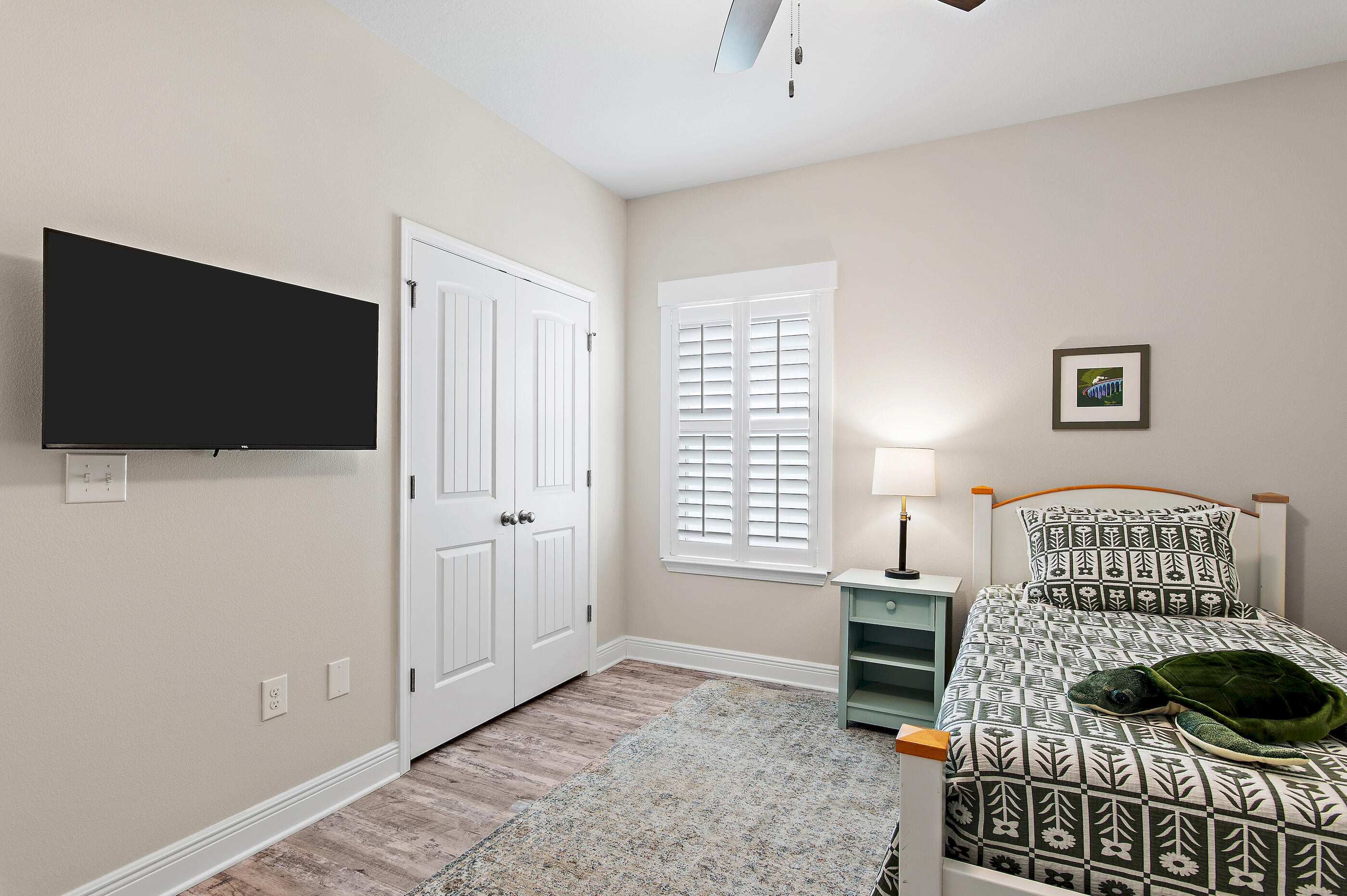 STONEGATE - Residential