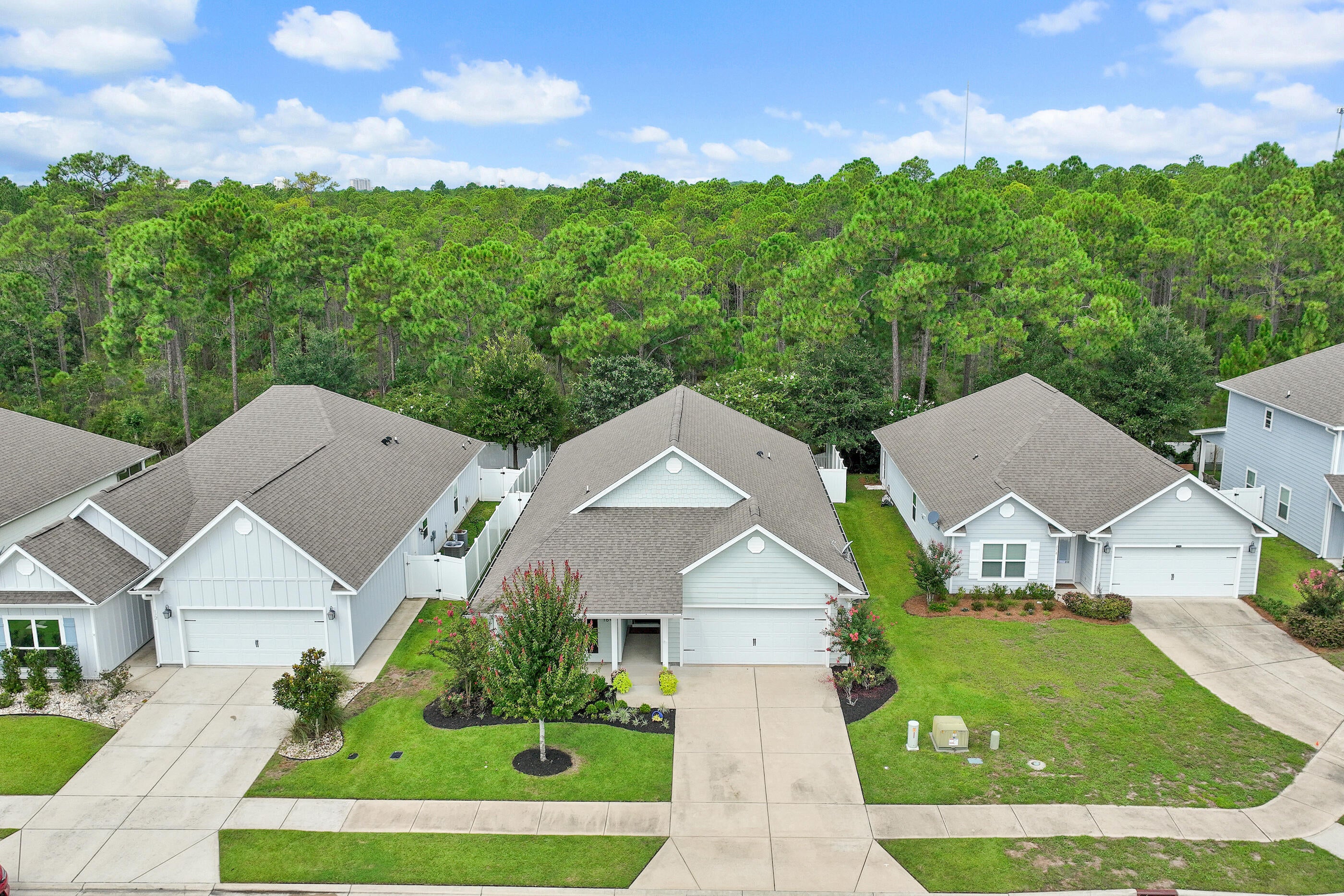 STONEGATE - Residential