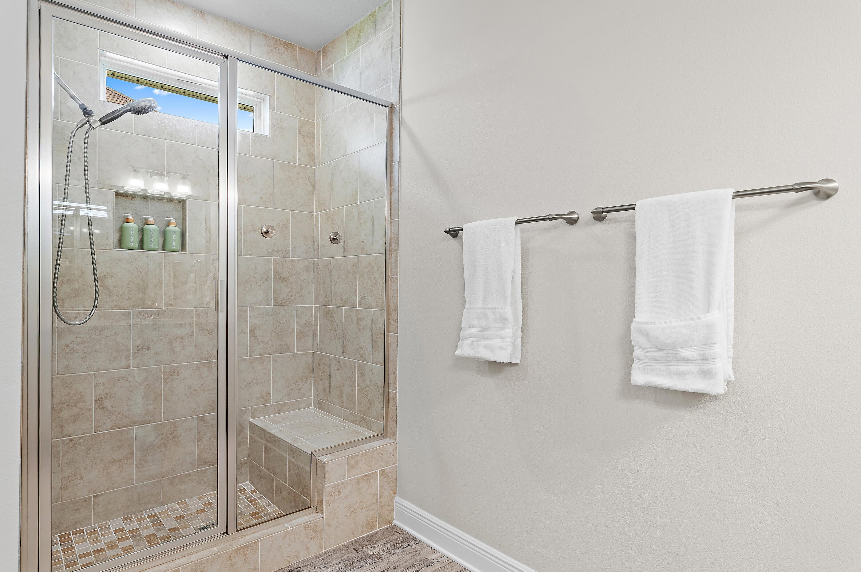 STONEGATE - Residential