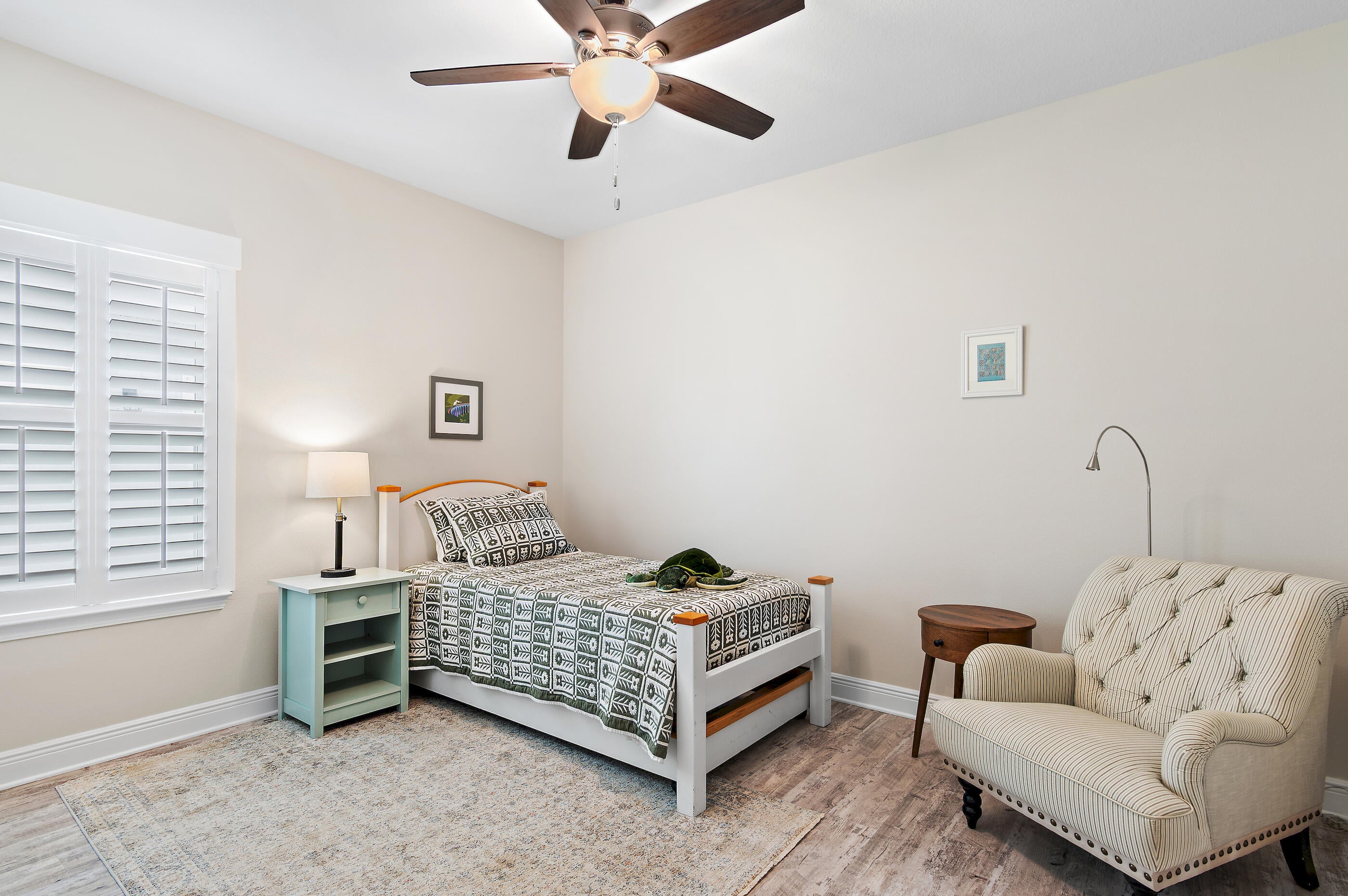 STONEGATE - Residential