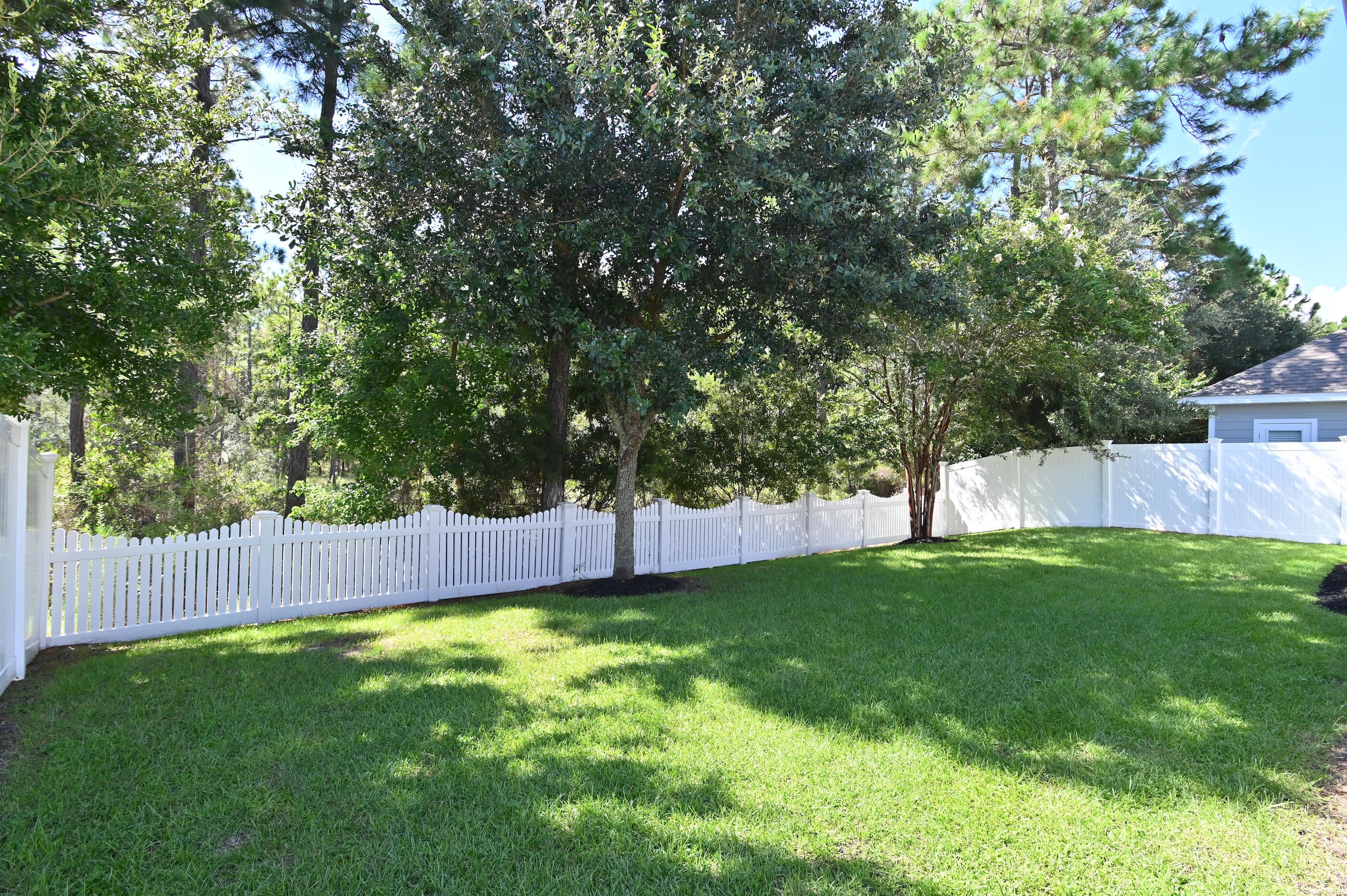 STONEGATE - Residential
