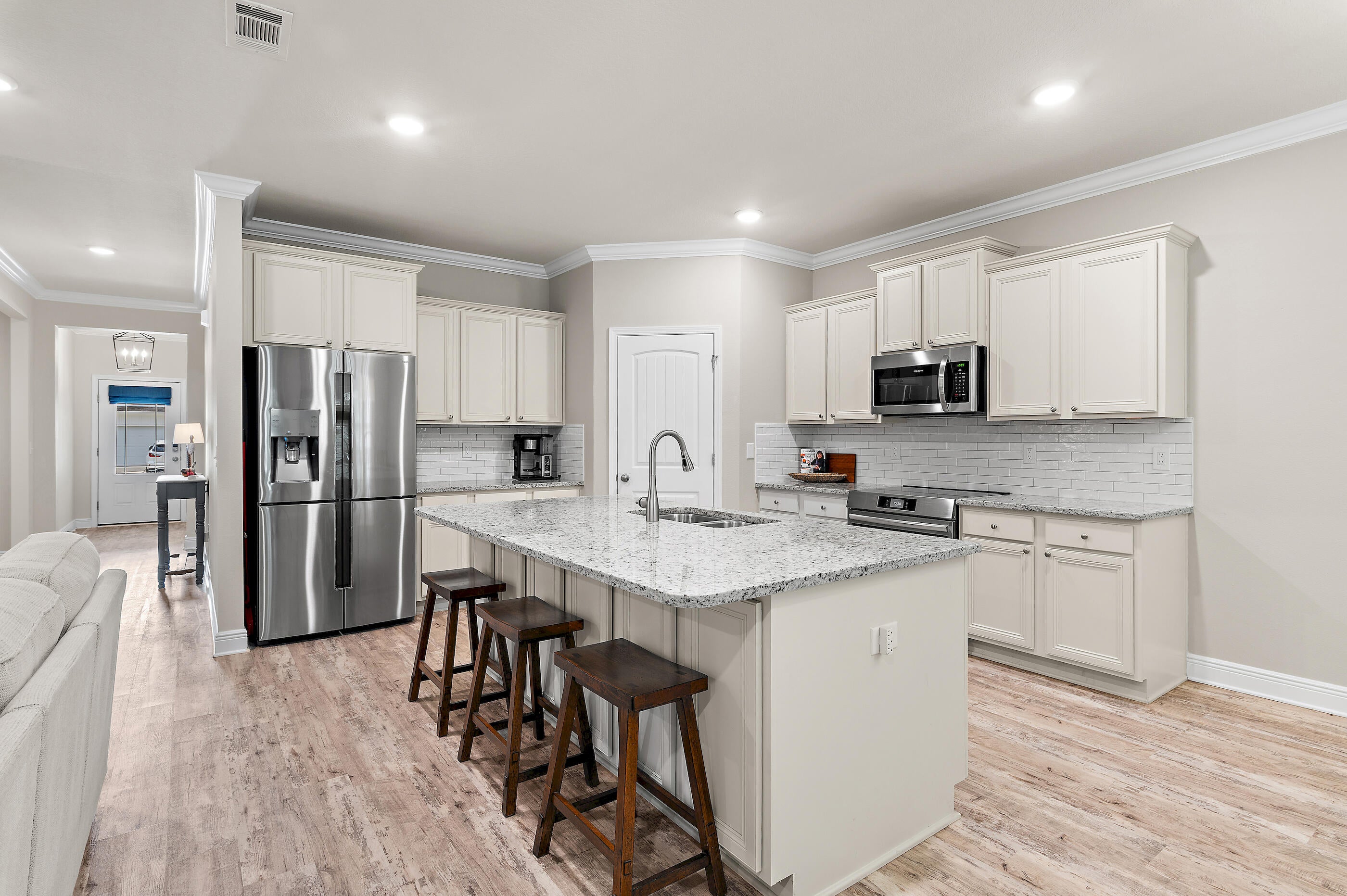 STONEGATE - Residential