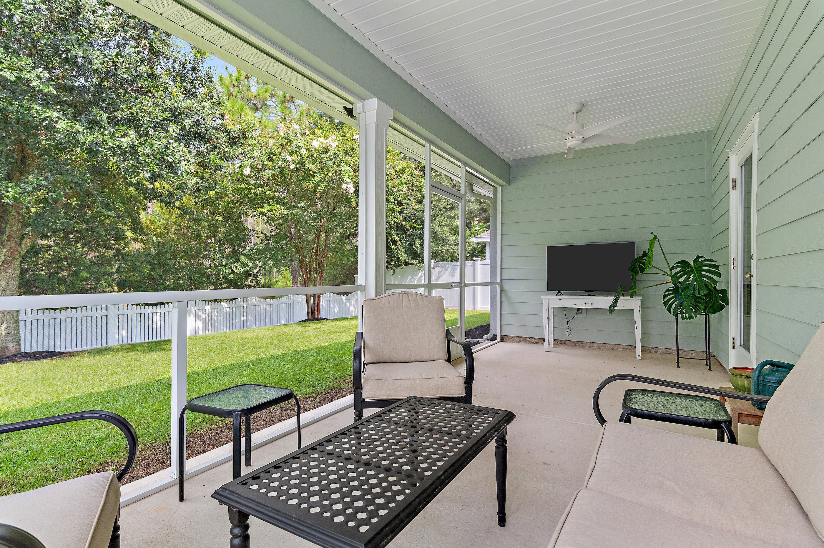 STONEGATE - Residential