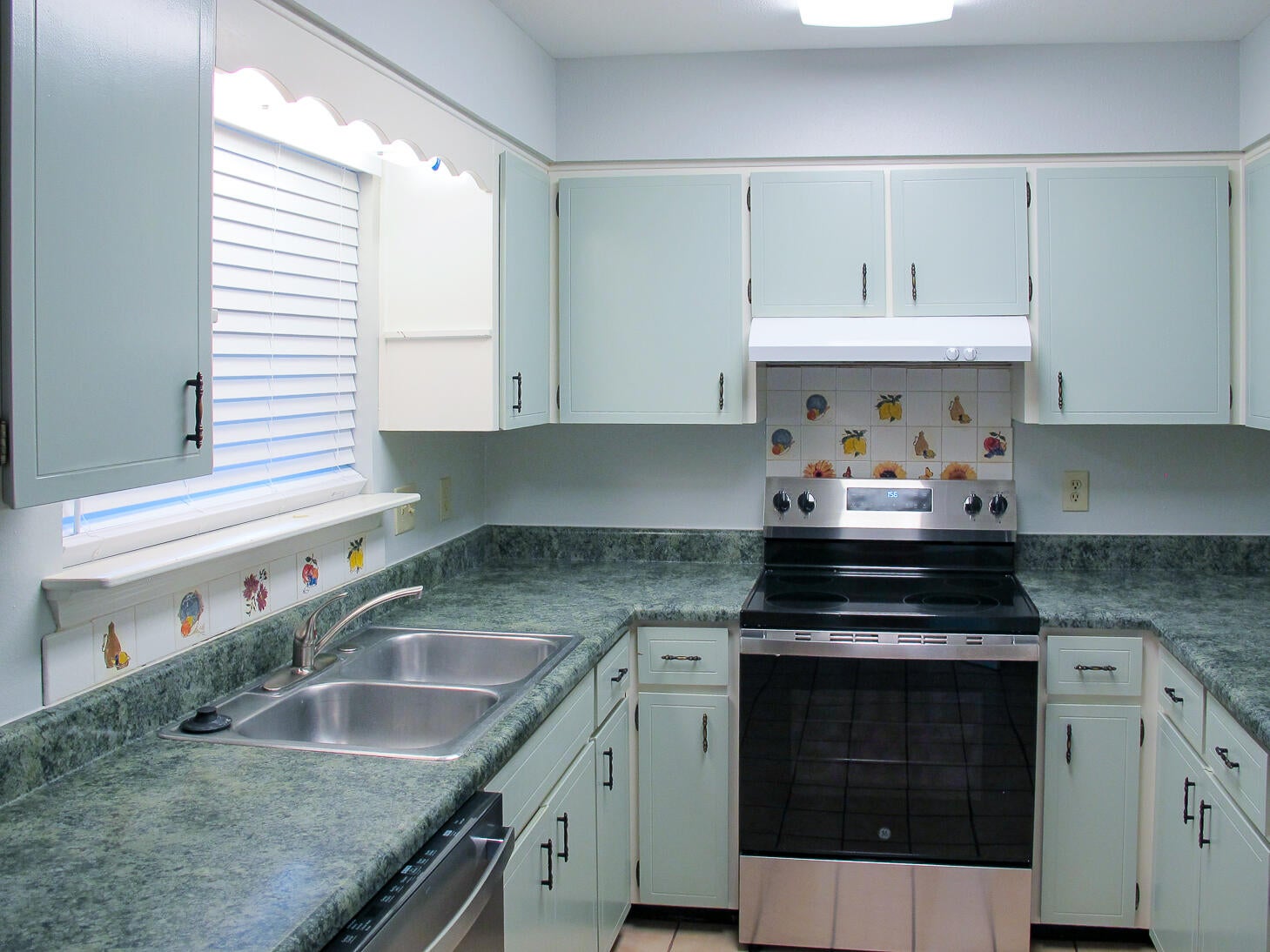 Liveoak T/H - Residential Lease
