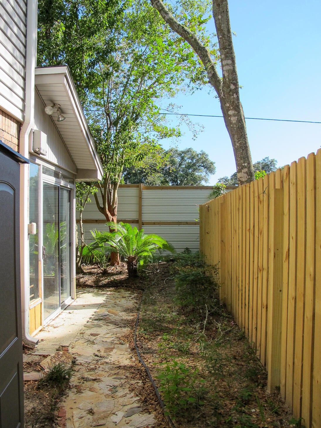 Liveoak T/H - Residential Lease
