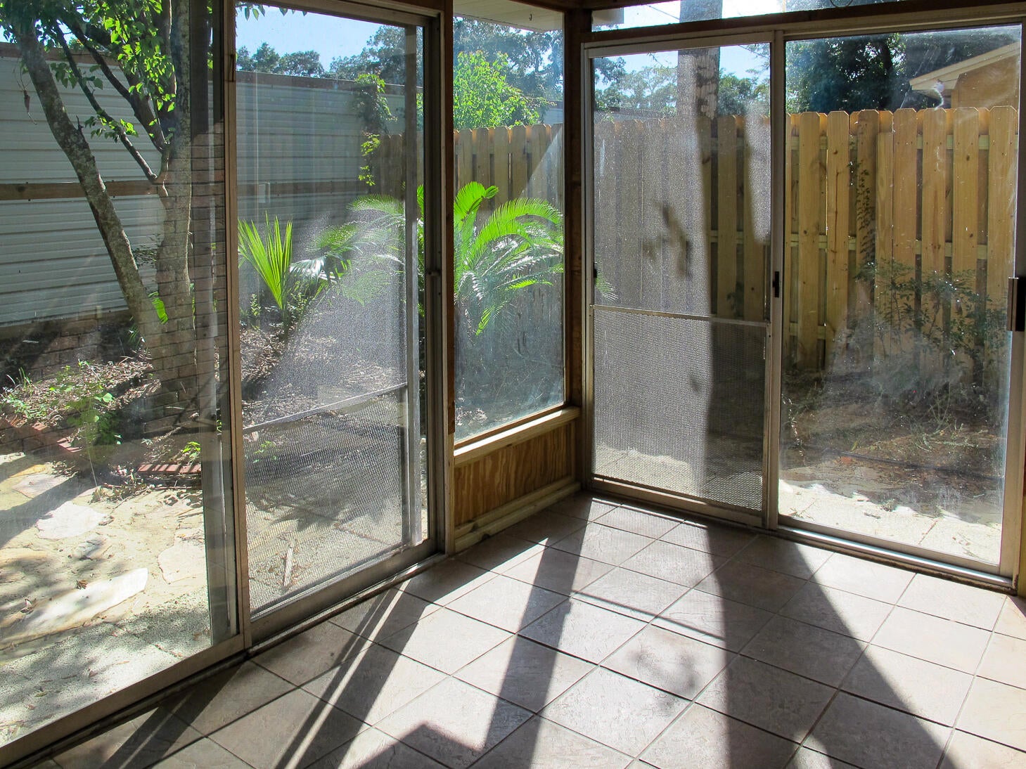 Liveoak T/H - Residential Lease
