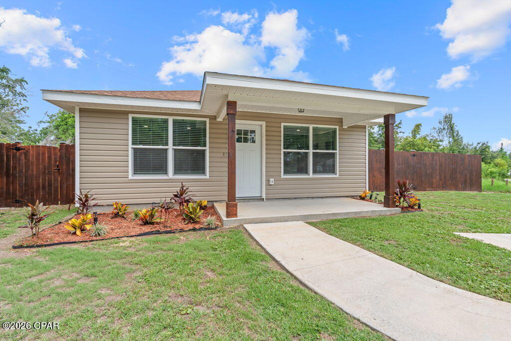 NO RECORDED SUBDIVISION - Residential