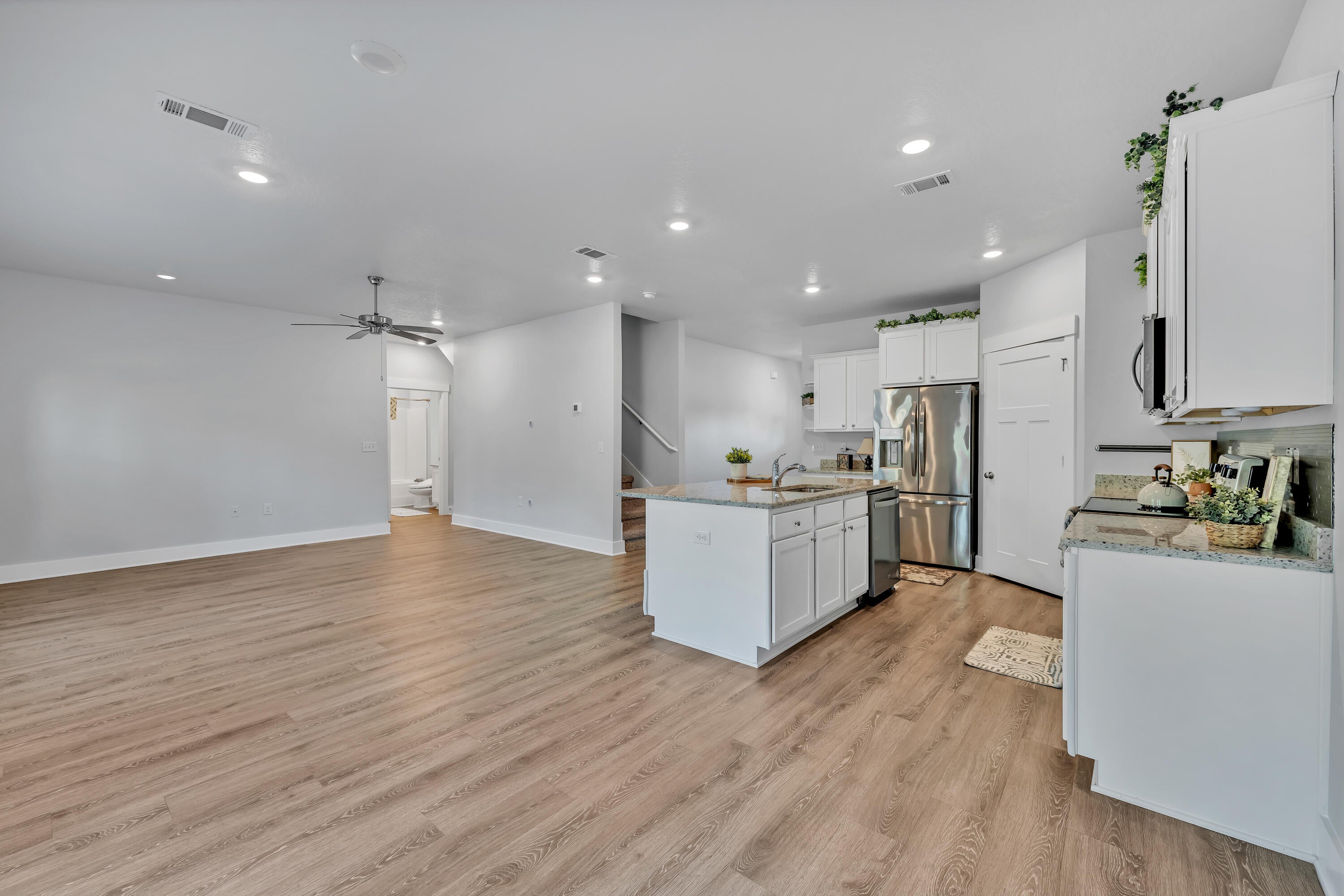 CAMELLIA COVE - Residential Lease