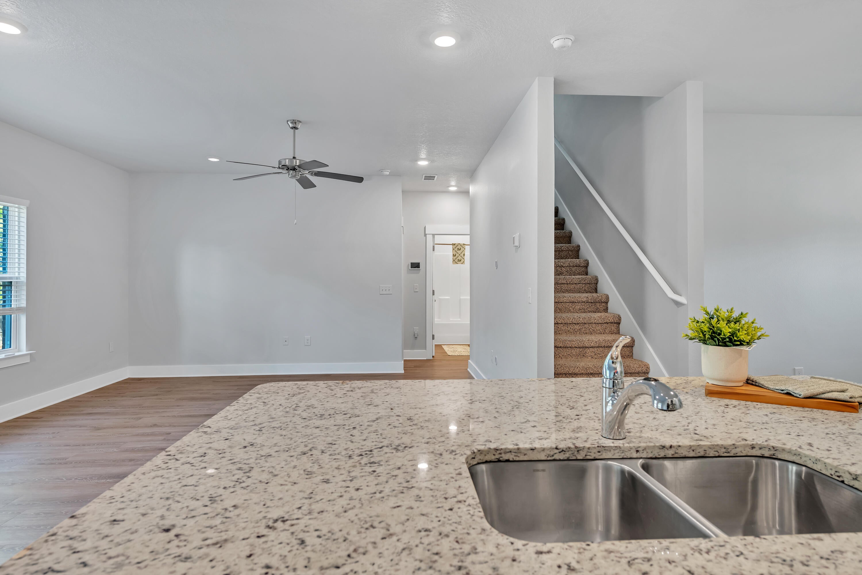 CAMELLIA COVE - Residential Lease