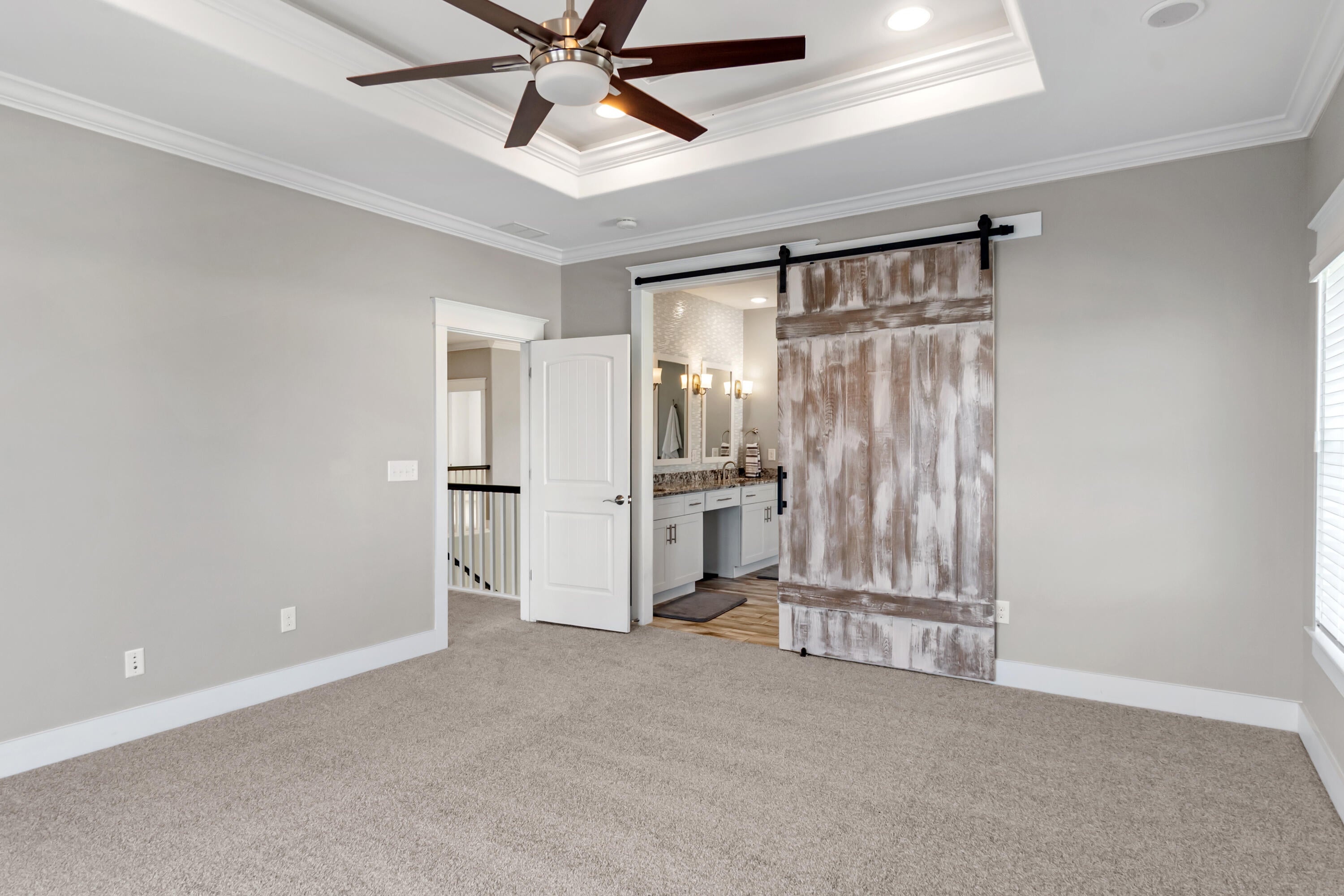 LIGHTHOUSE POINTE - Residential