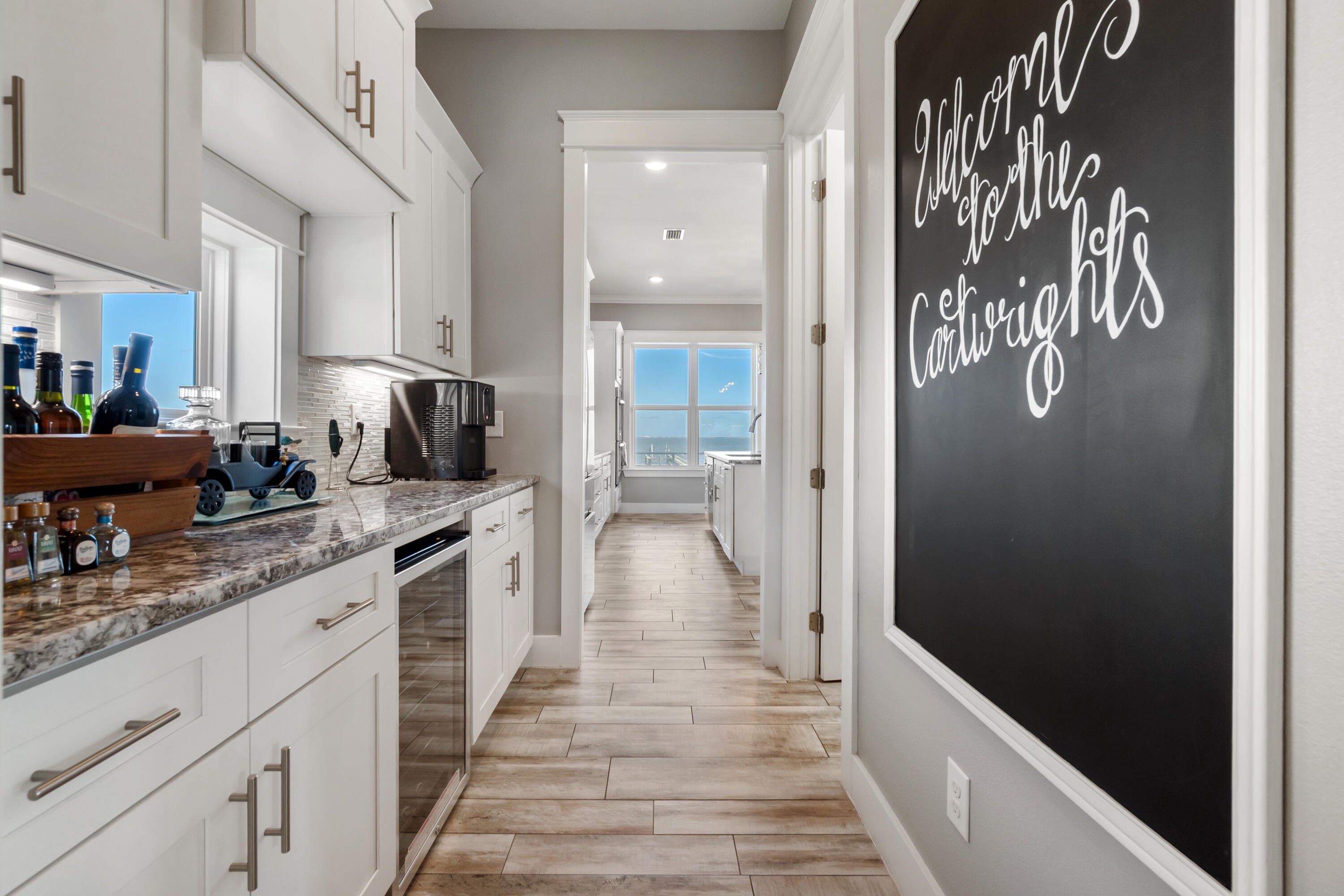 LIGHTHOUSE POINTE - Residential