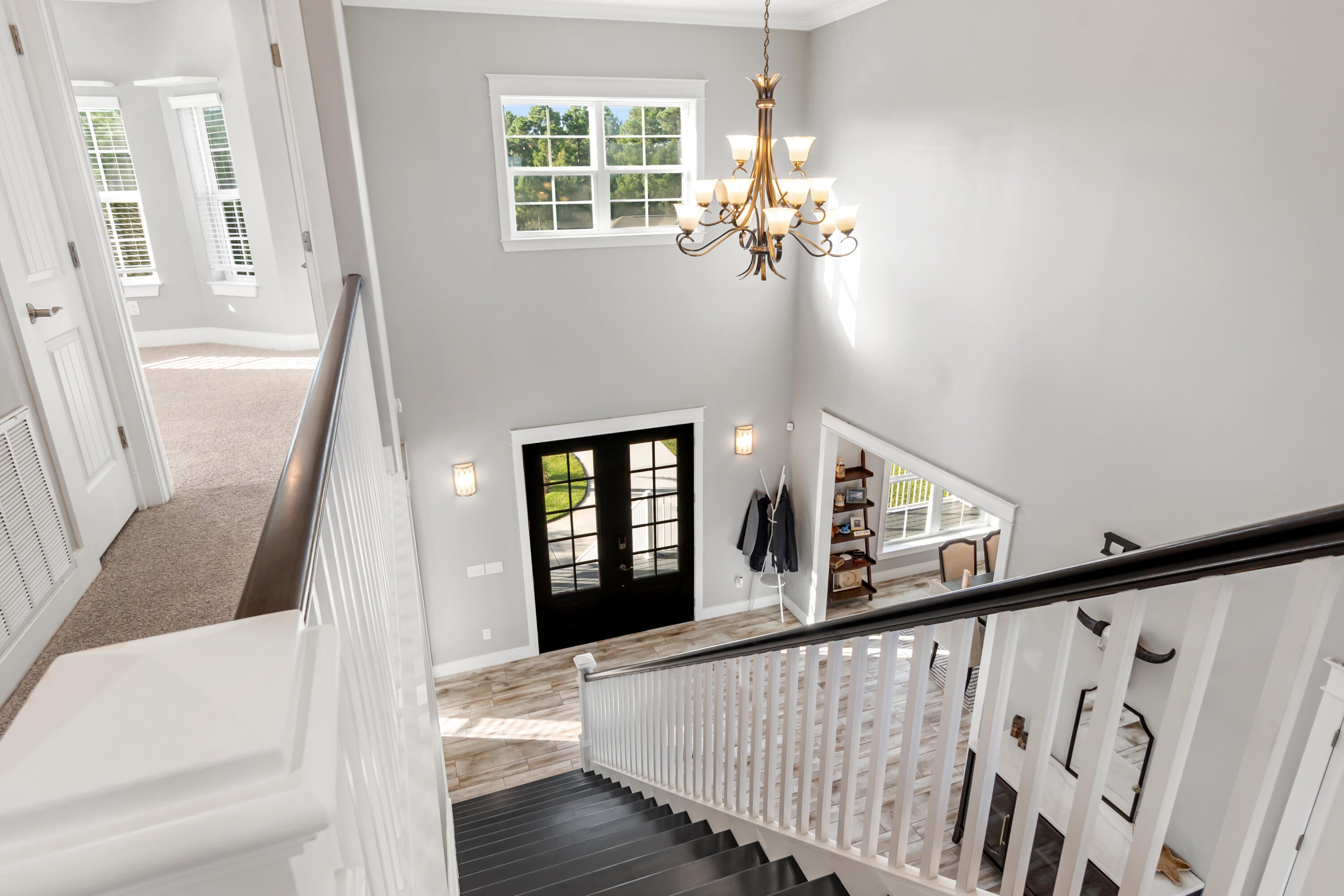 LIGHTHOUSE POINTE - Residential
