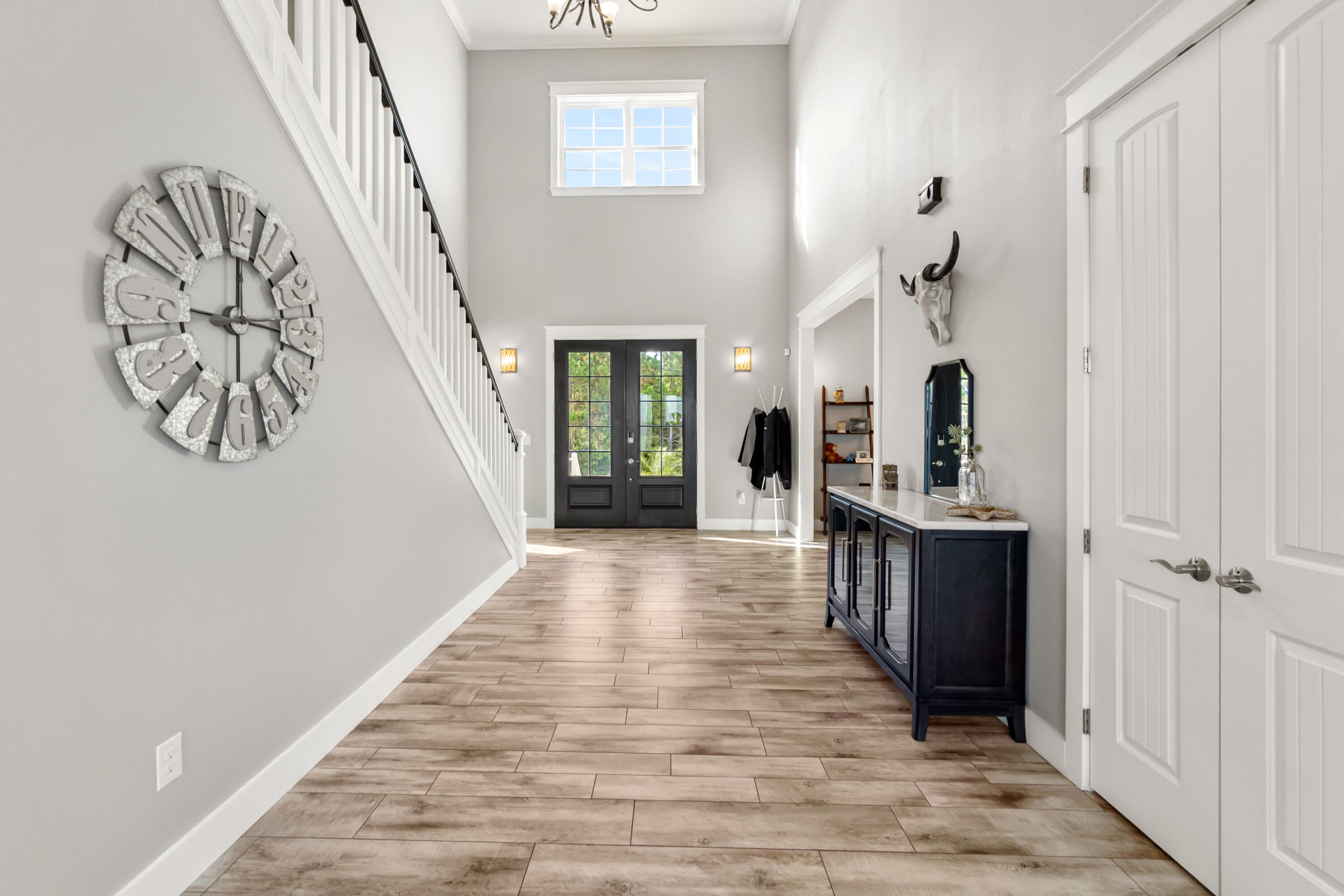 LIGHTHOUSE POINTE - Residential