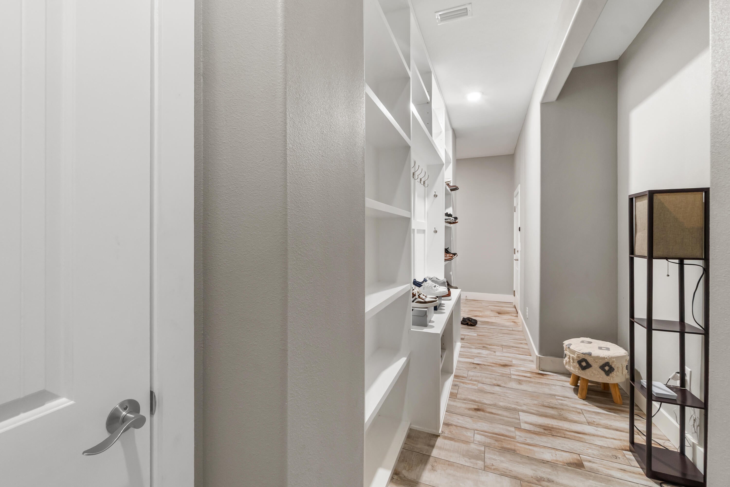 LIGHTHOUSE POINTE - Residential
