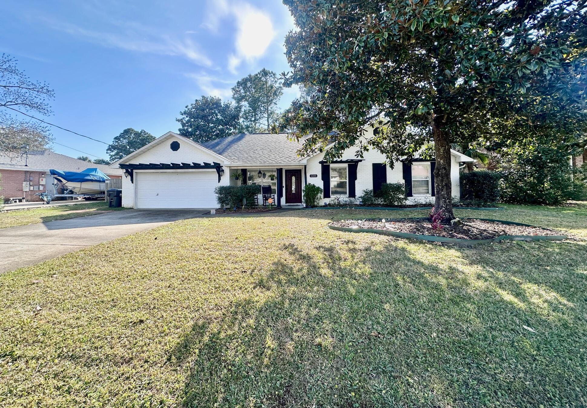 Holiday Shores Estates - Residential