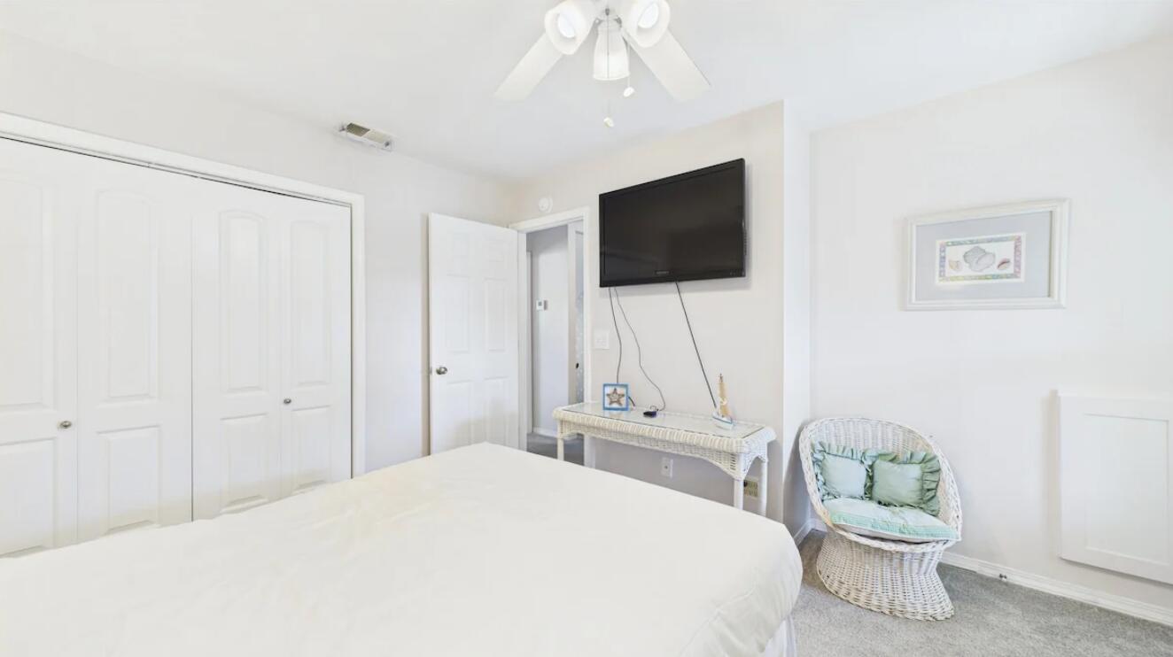 GULF HIGHLAND BEACH RESORT UNREC - Residential