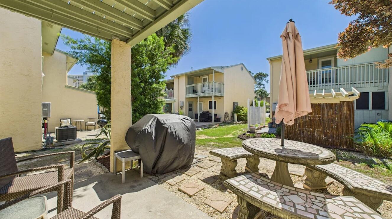GULF HIGHLAND BEACH RESORT UNREC - Residential