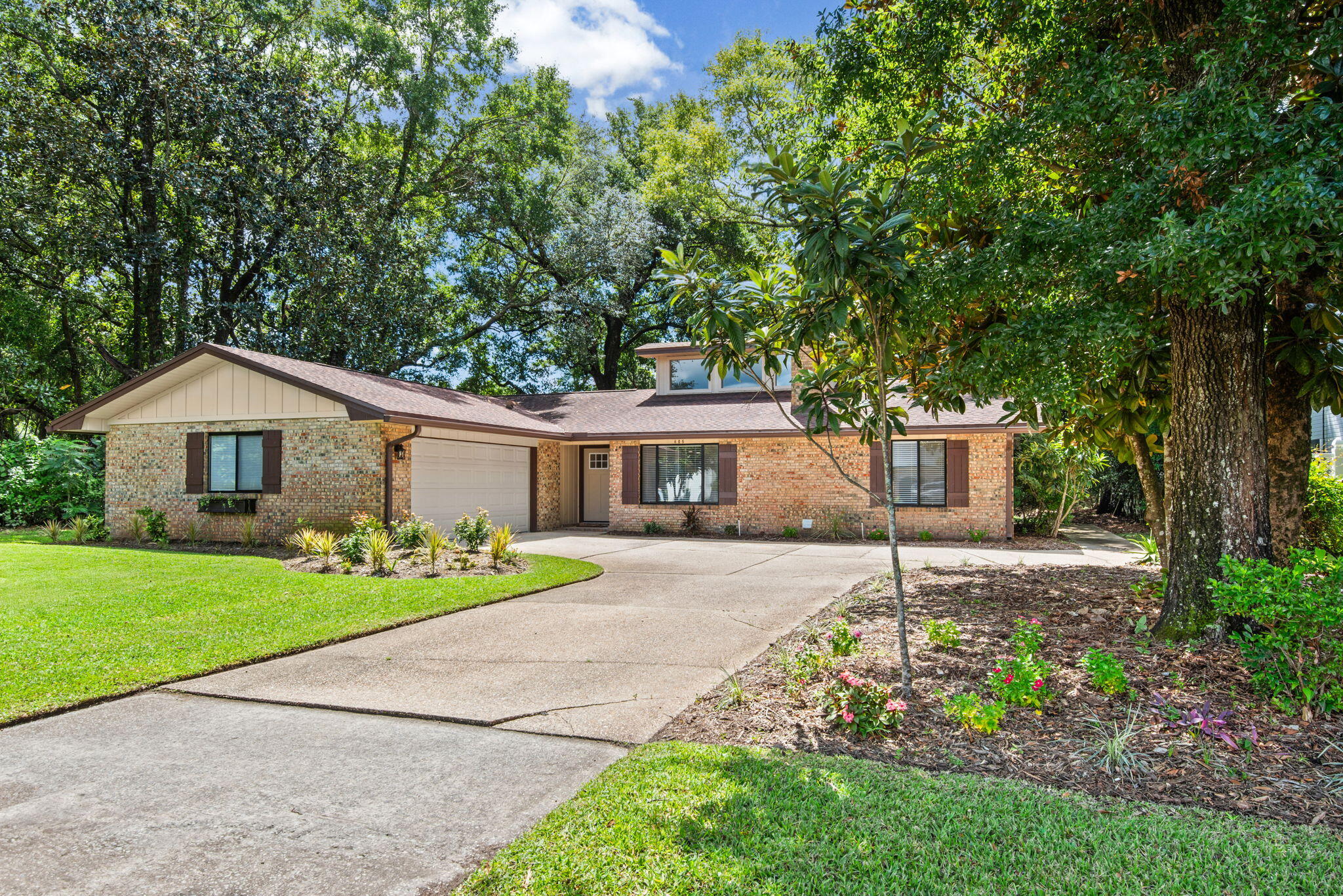 LANCASTER ESTATES - Residential