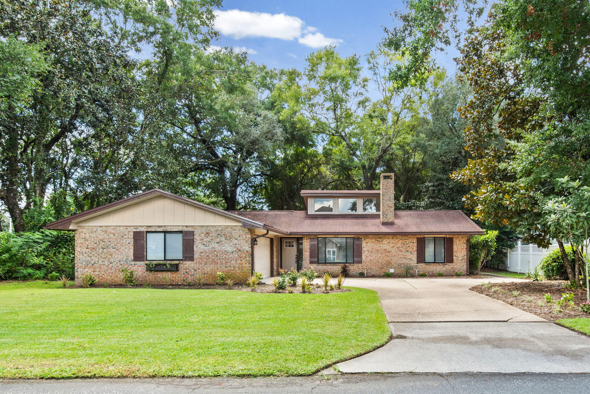 LANCASTER ESTATES - Residential