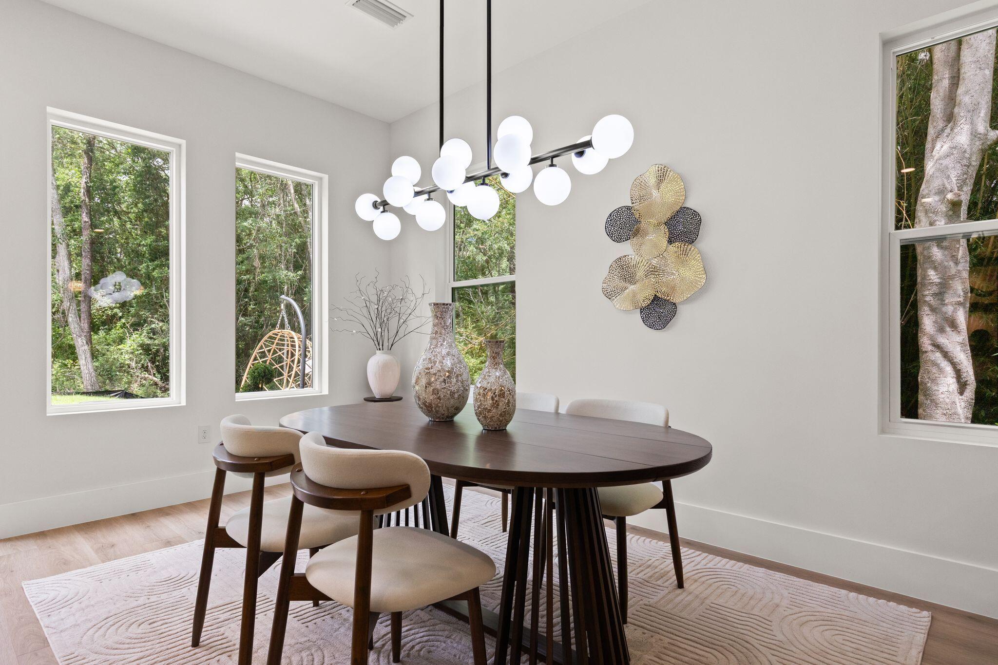 MAGNOLIA BEACH - Residential