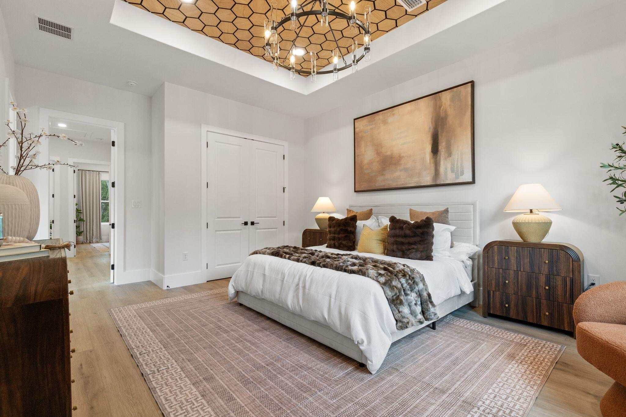 MAGNOLIA BEACH - Residential