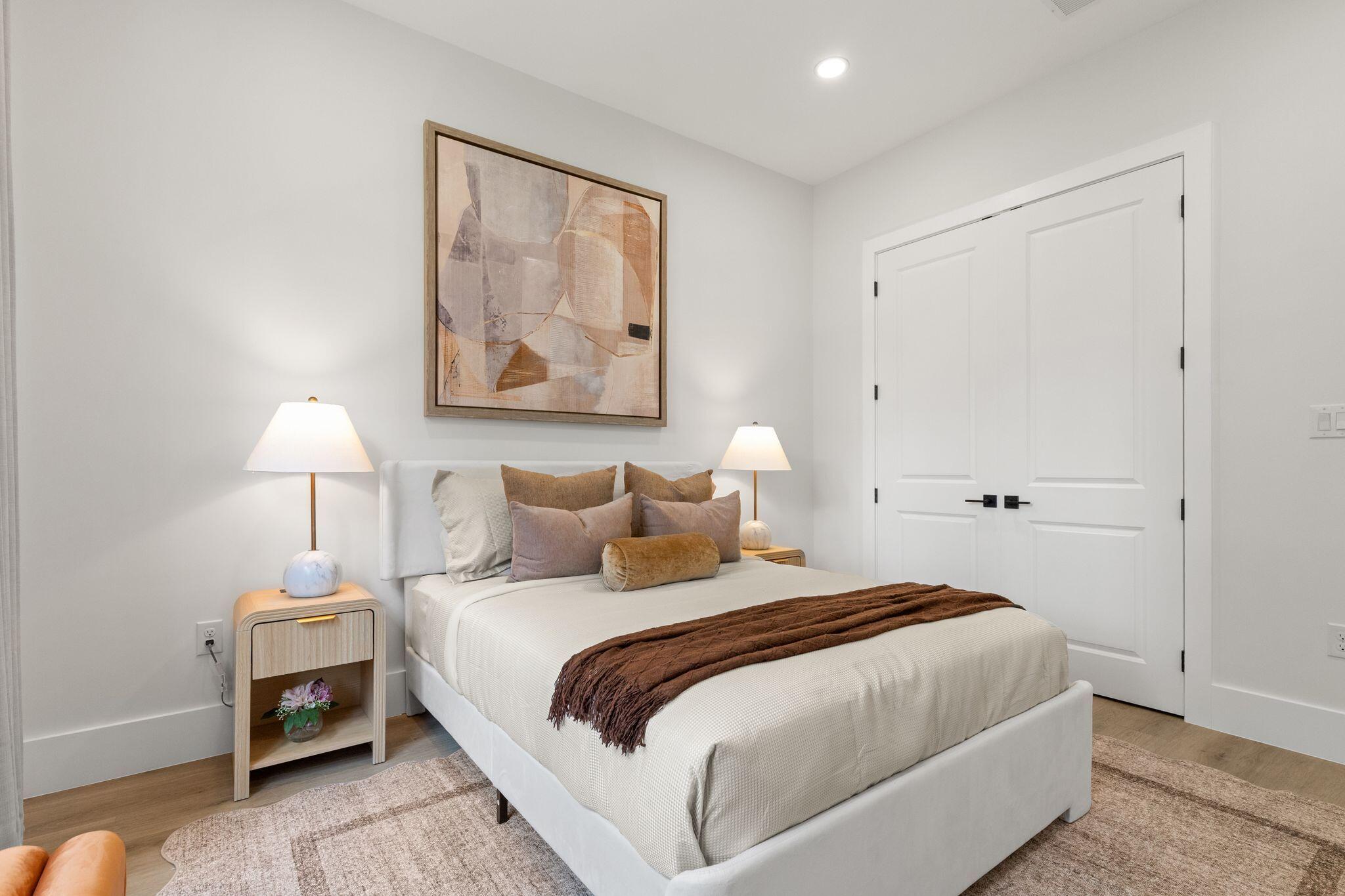 MAGNOLIA BEACH - Residential