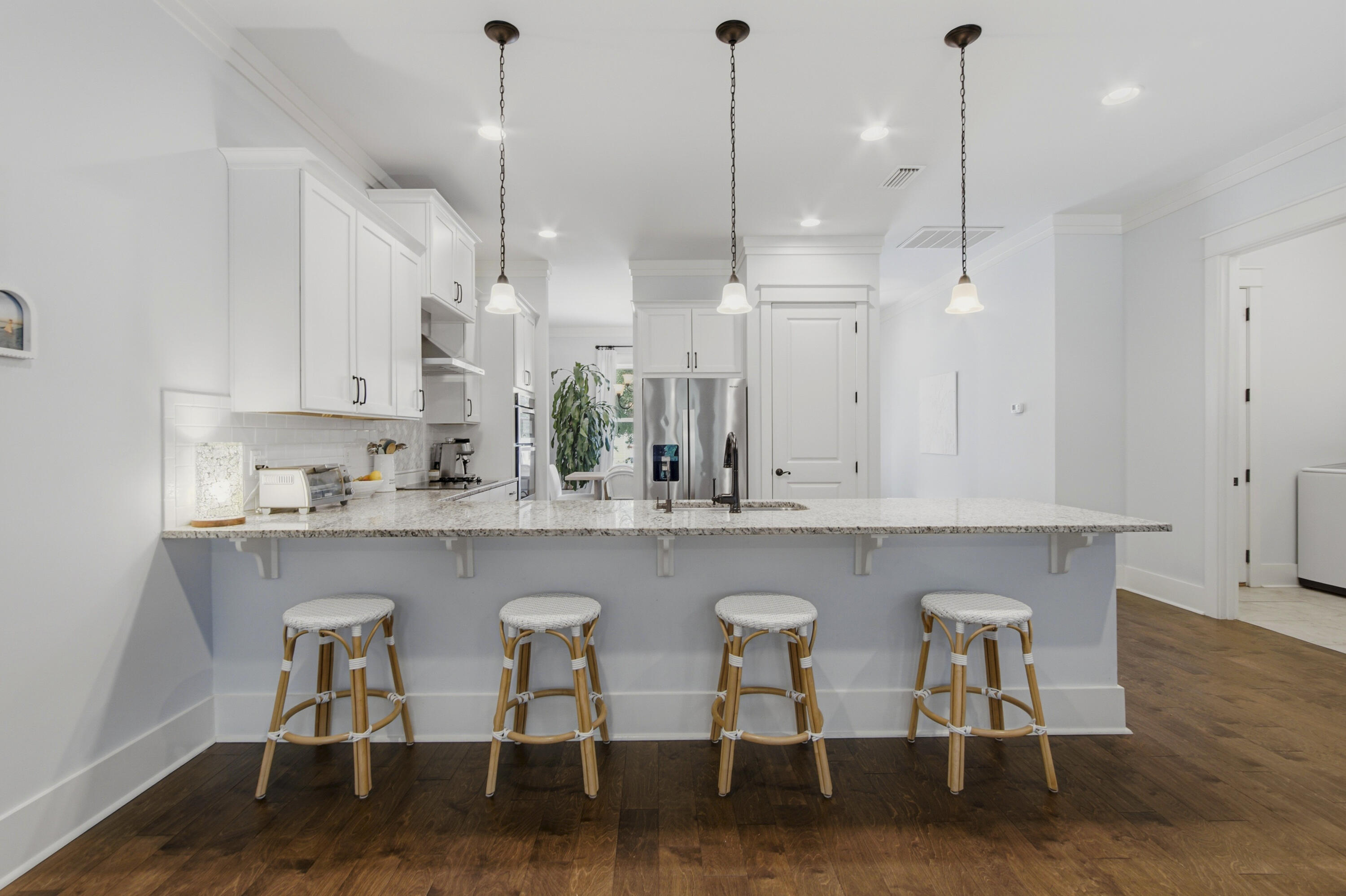 PARADISE COVE - Residential