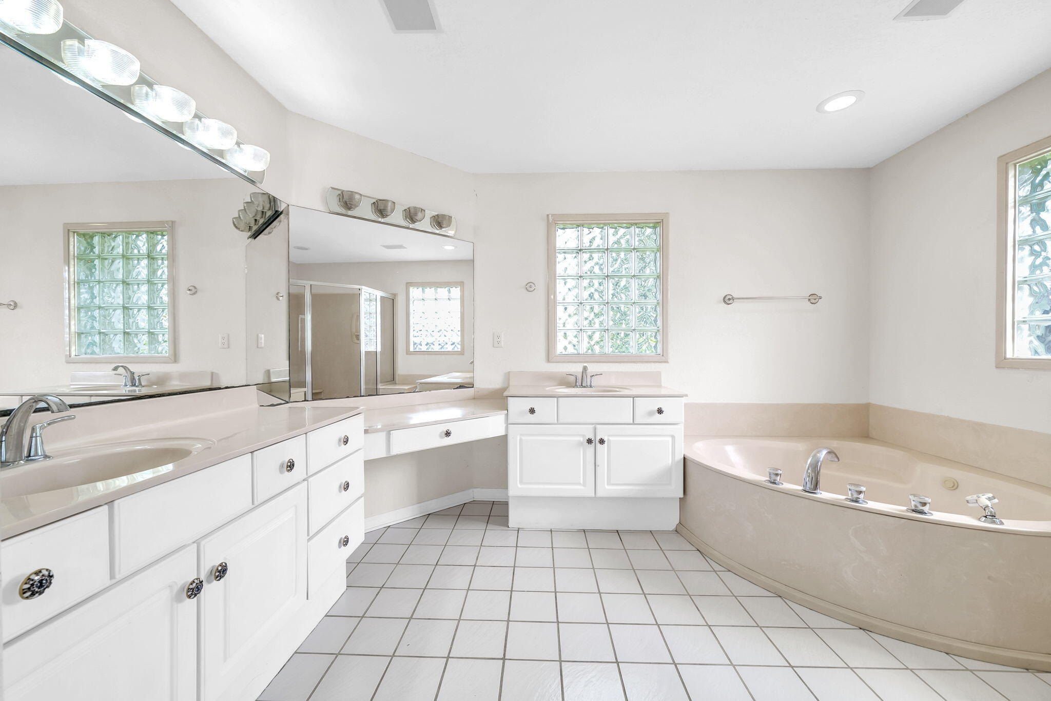 INDIAN BAYOU - Residential