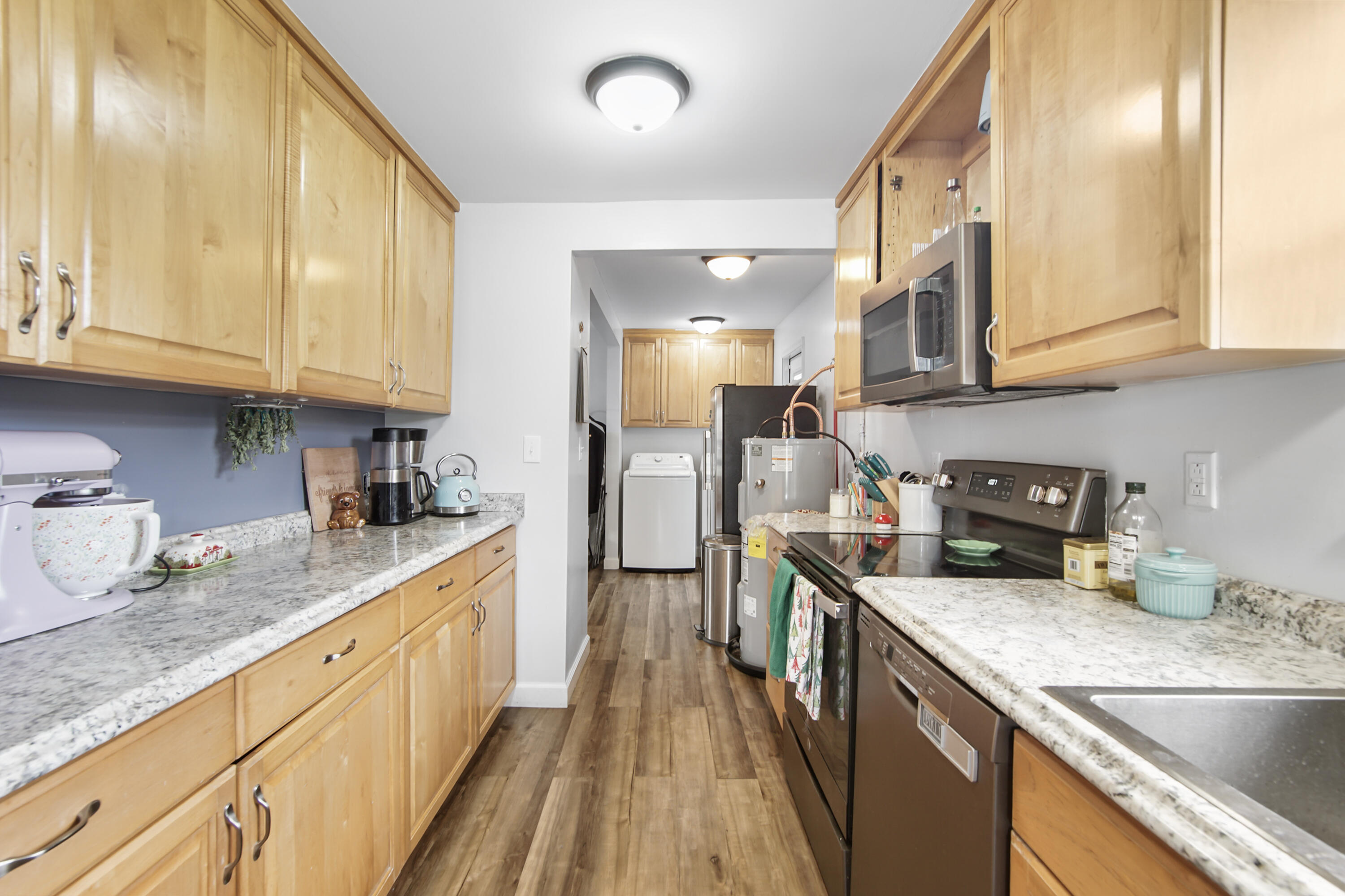NO RECORDED SUBDIVISION - Residential
