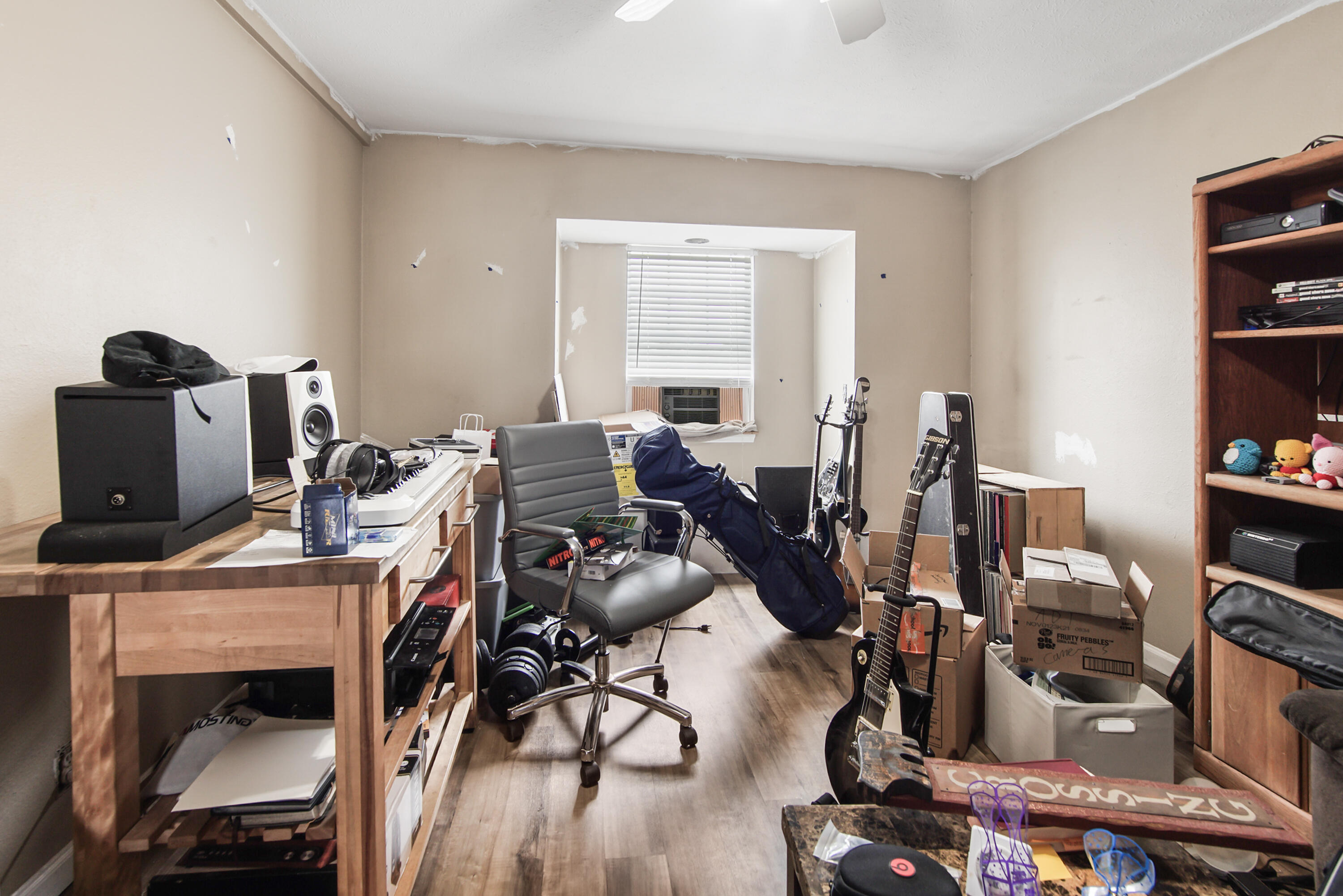 NO RECORDED SUBDIVISION - Residential