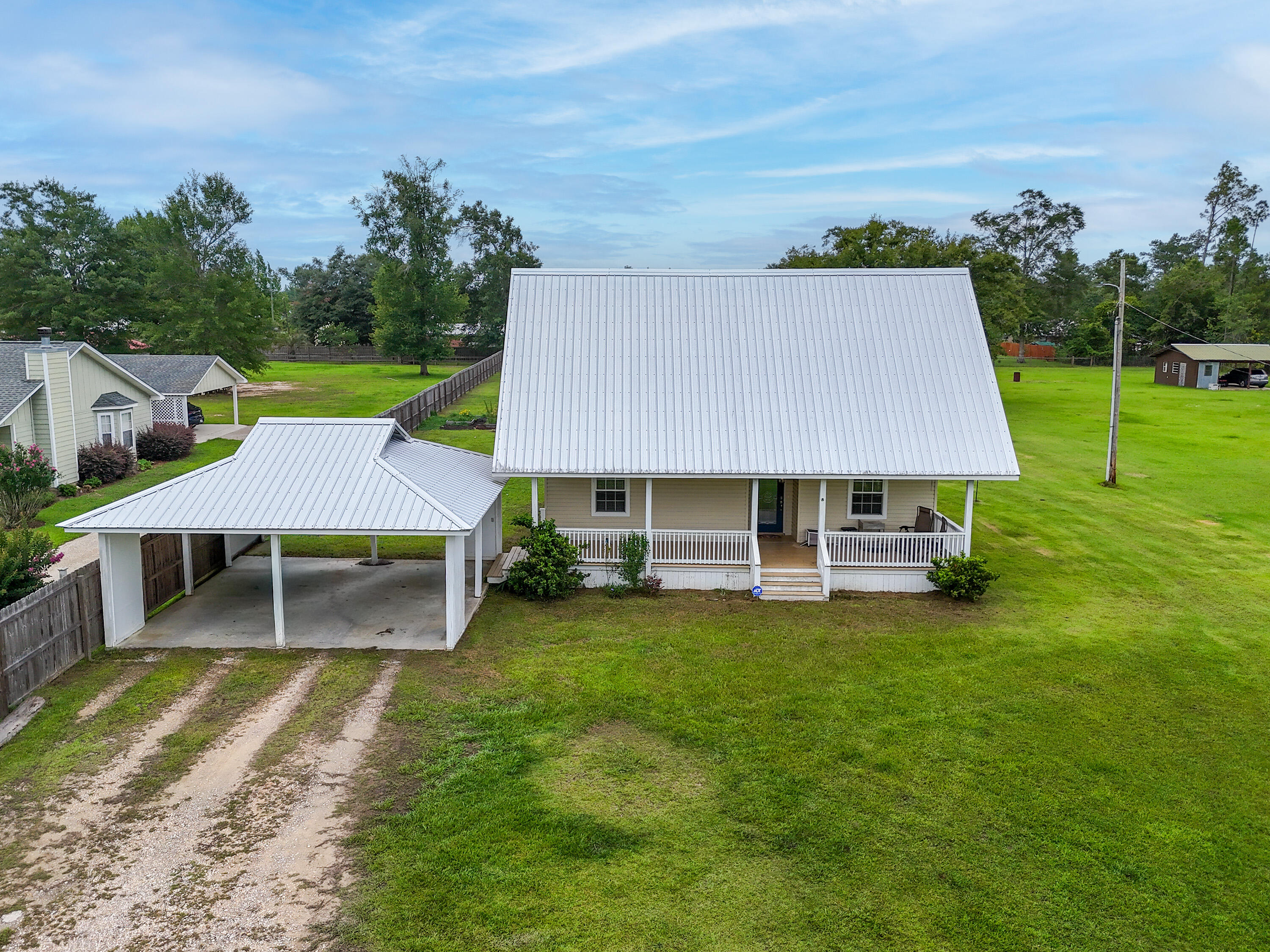 NO RECORDED SUBDIVISION - Residential