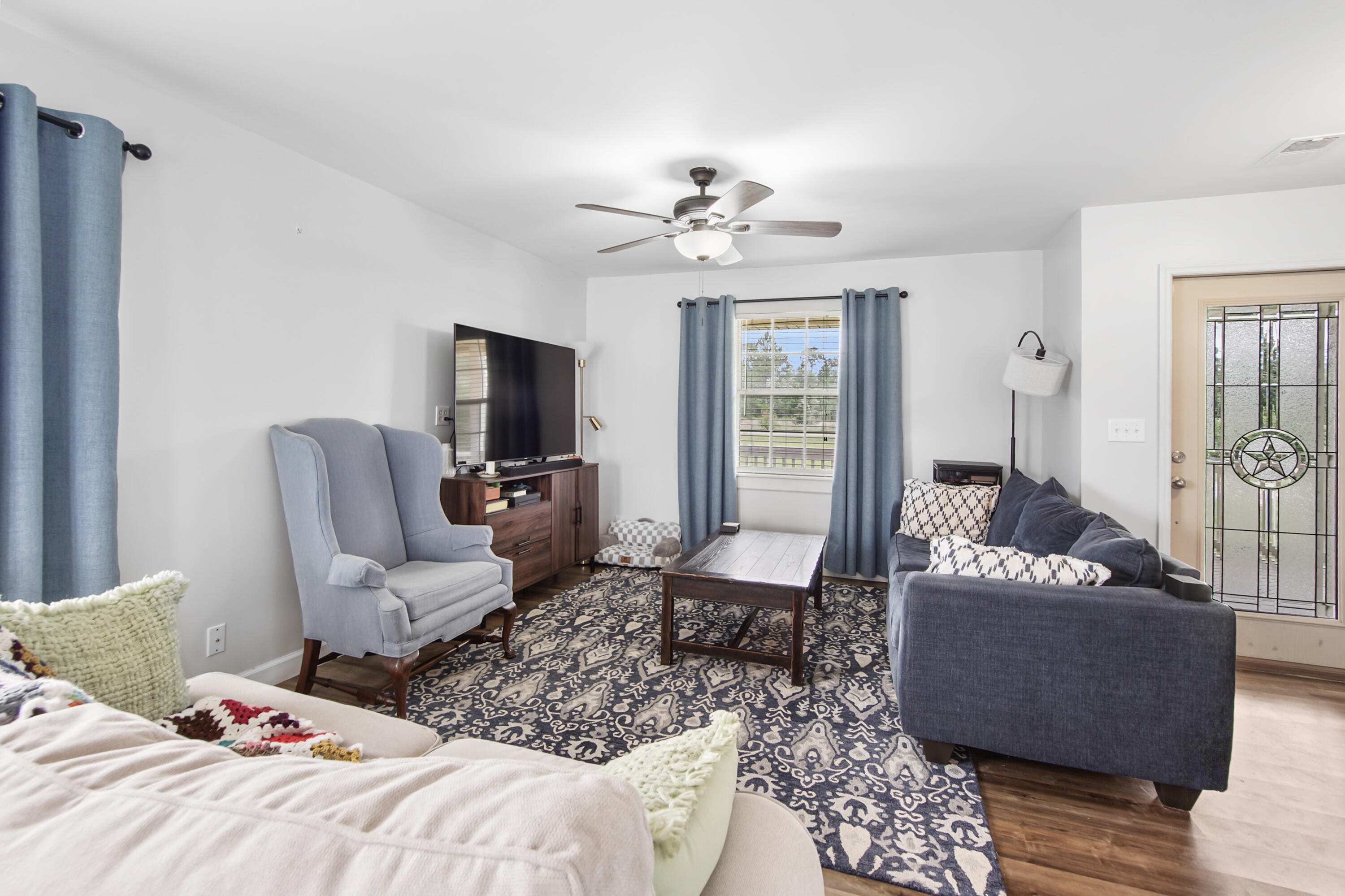 NO RECORDED SUBDIVISION - Residential