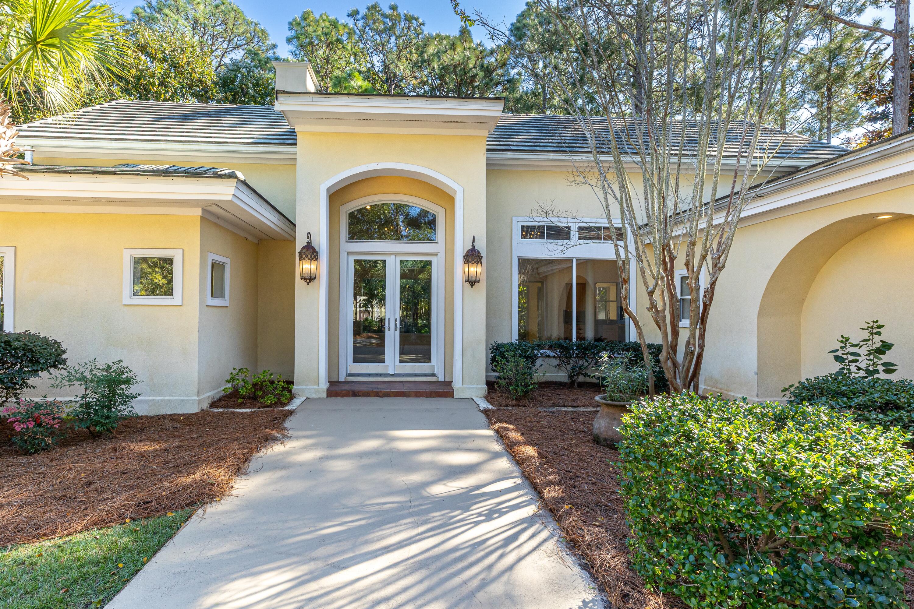 BURNT PINE - Residential Lease