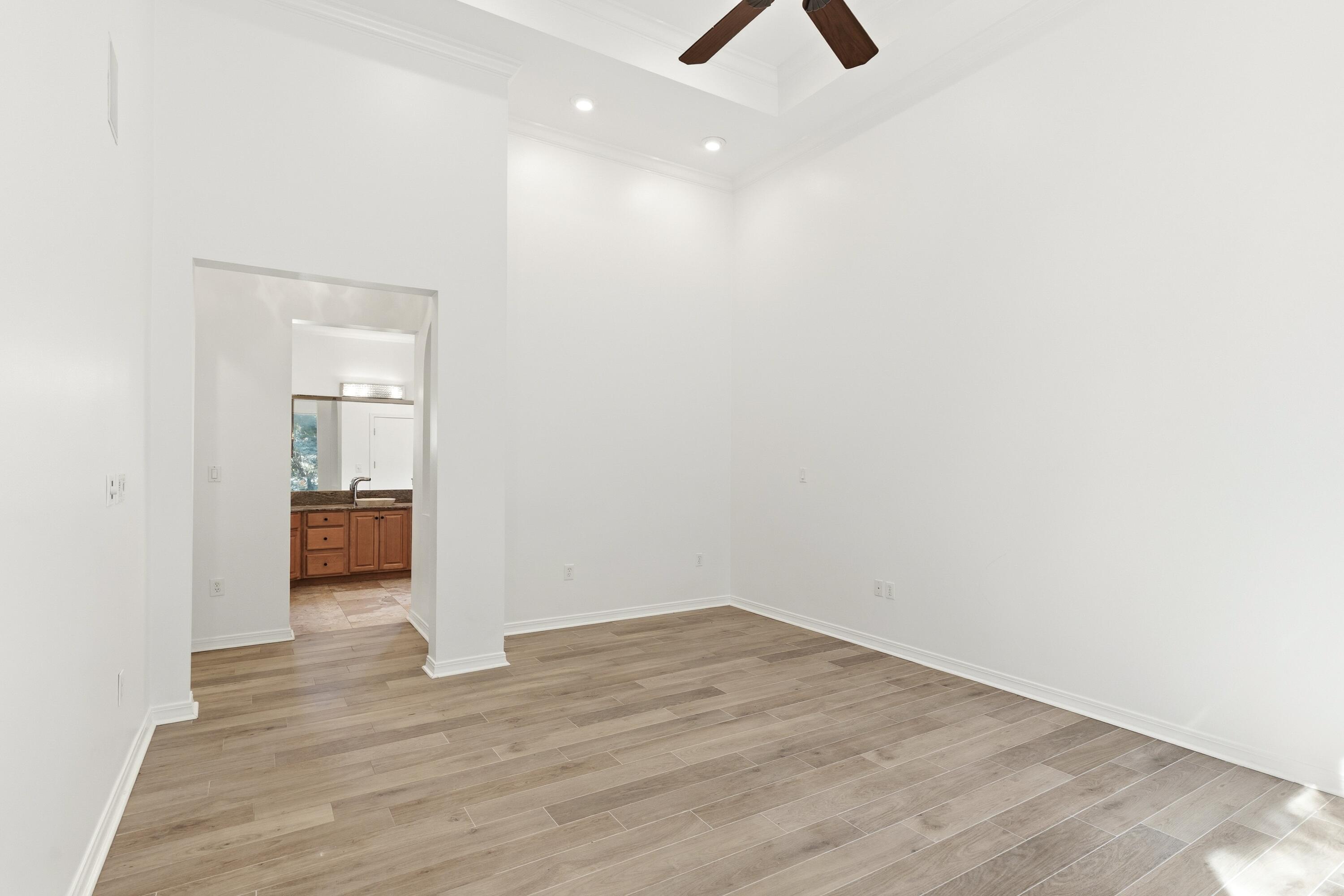 BURNT PINE - Residential Lease