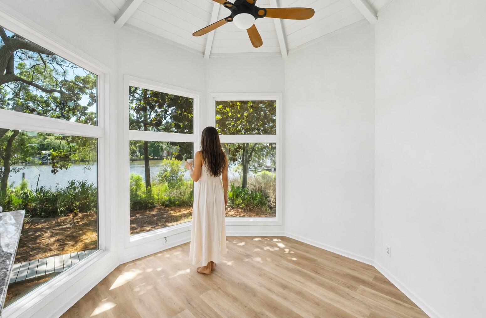 WOODLAND BAYOU ESTATES - Residential